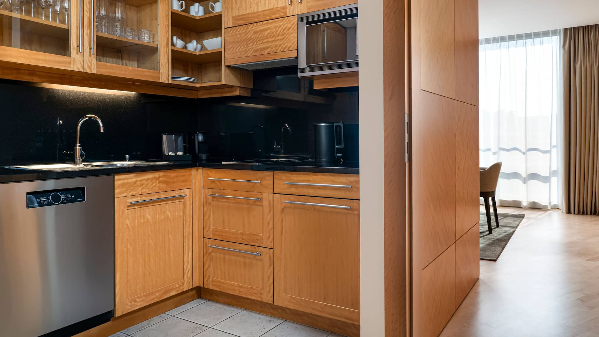 Presidential Suite kitchen at Hyatt Regency Mainz