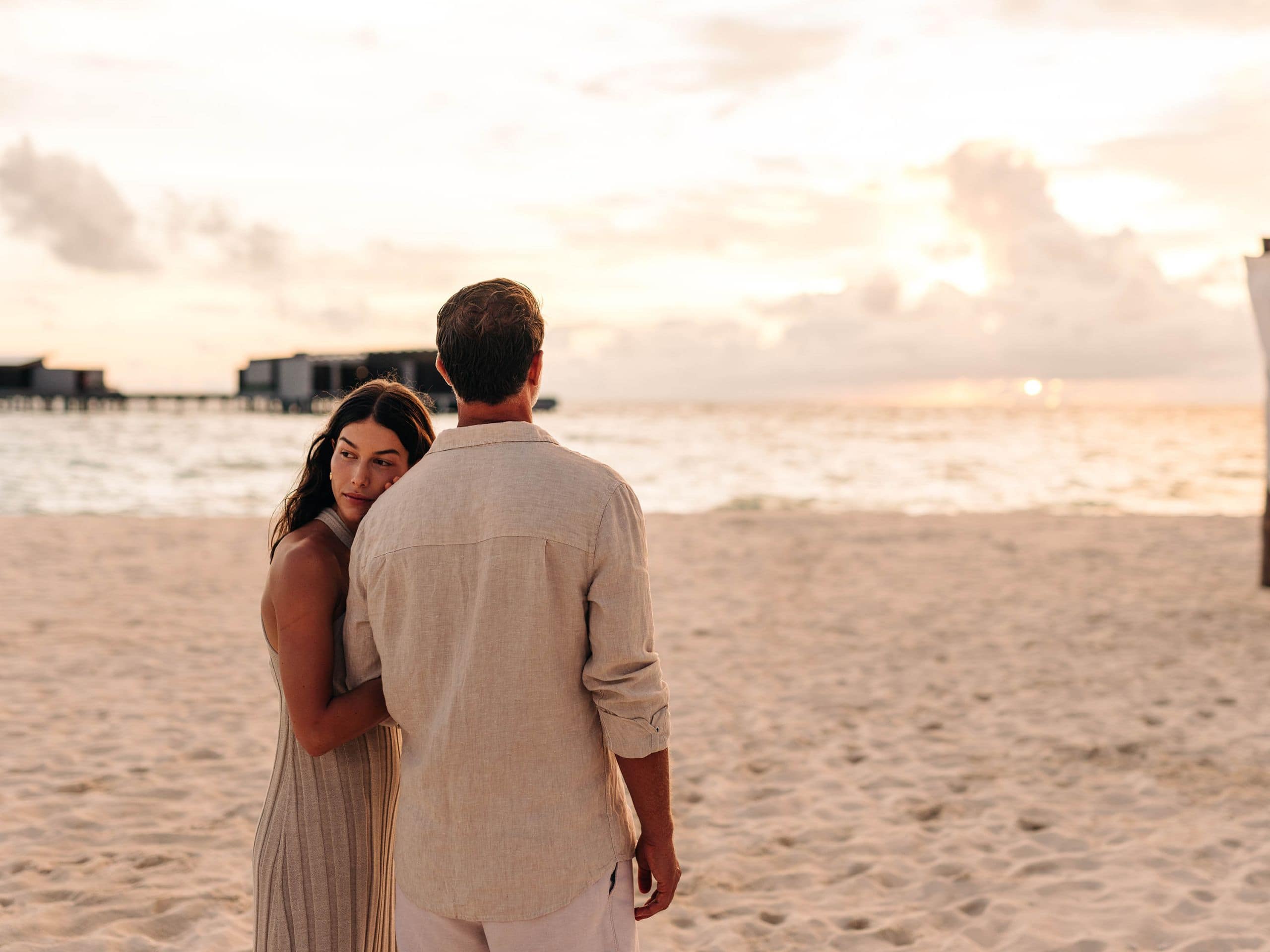 Park Hyatt Maldives Hadahaa Couples Romantic Moment At The Main Beach Area