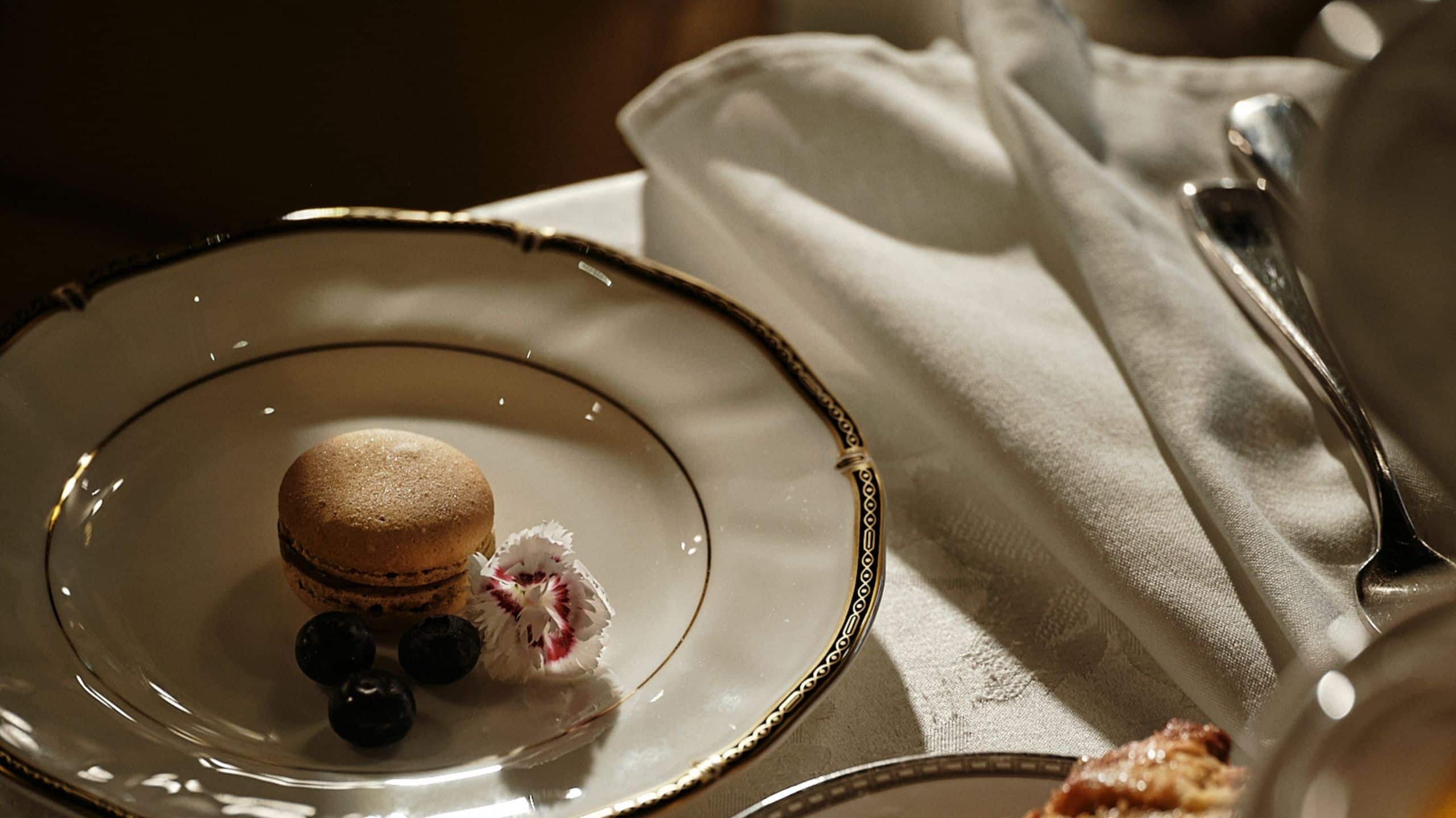 The Driskill Tea Sweets
