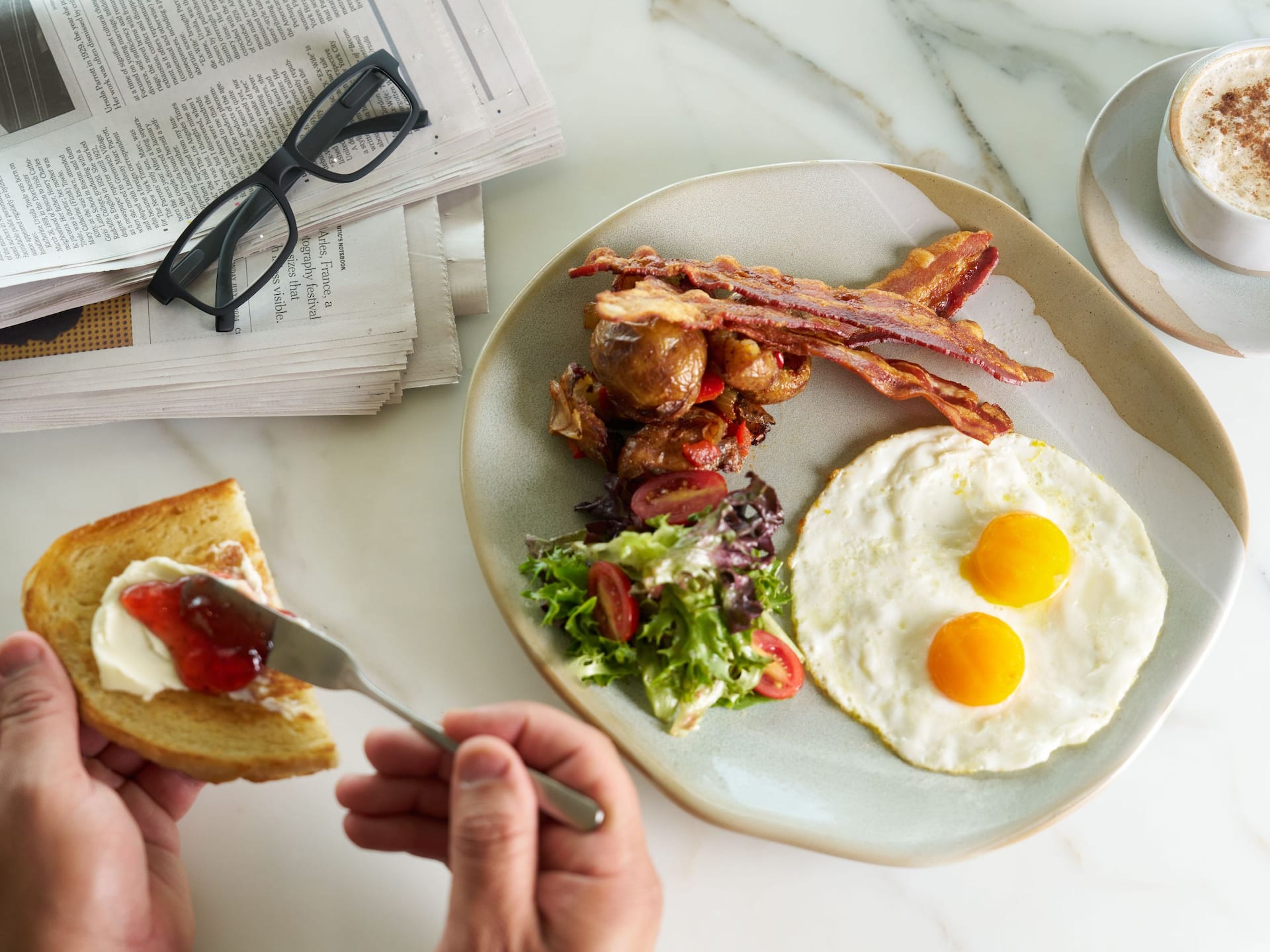 Hyatt Regency HR_P0471 Breakfast Bacon Egg And Toast With Jam