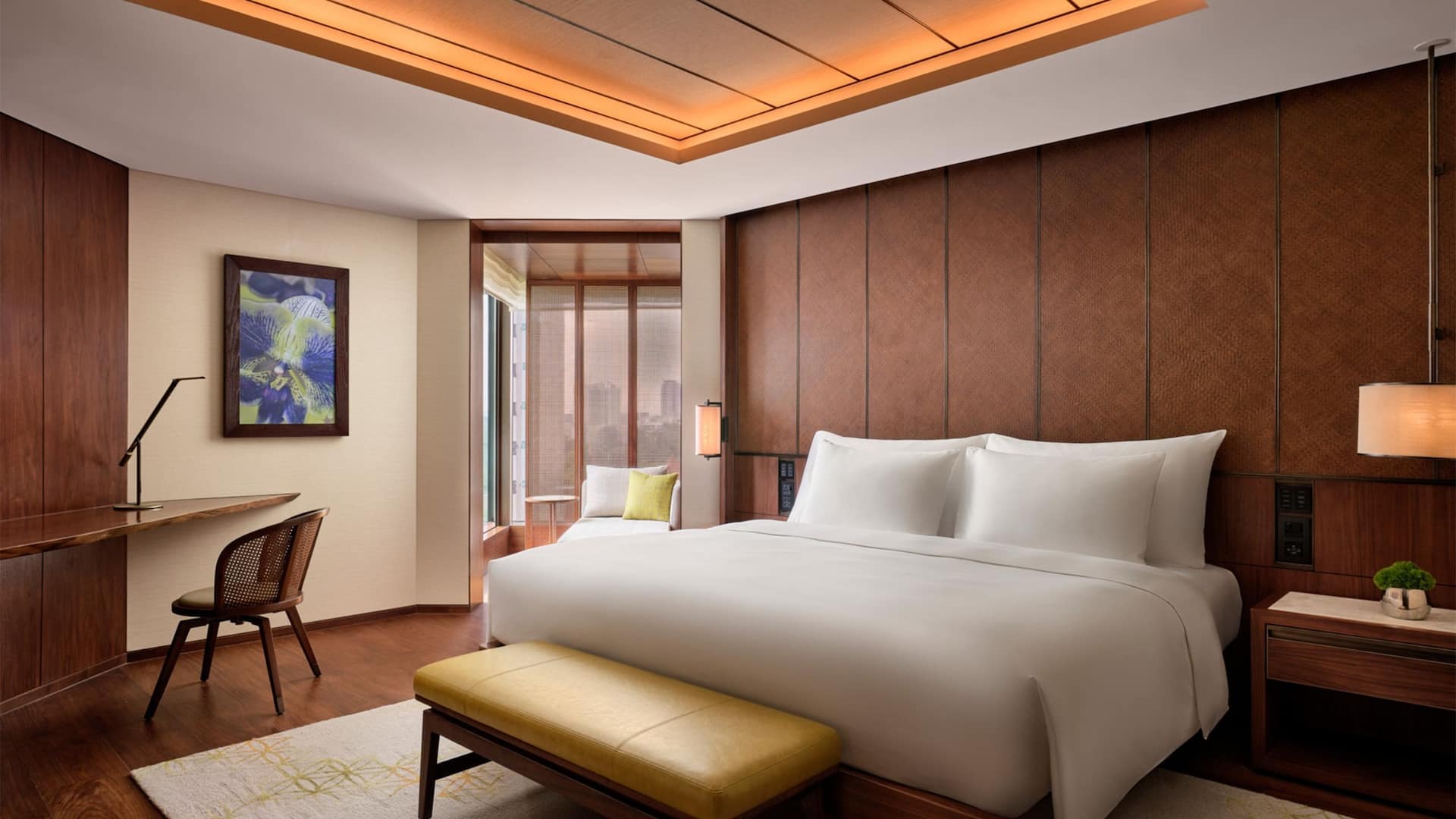2/4 Grand Hyatt Singapore Terrace Suite