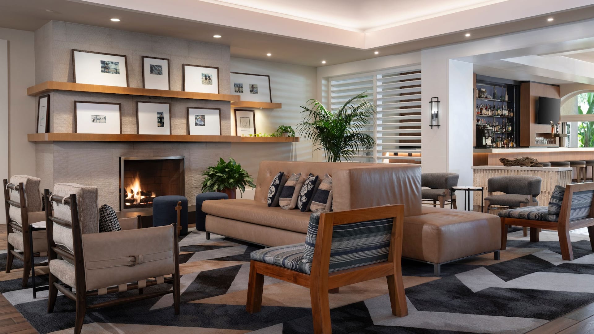 Hyatt Regency Newport Beach Lobby Living Room Fireplace