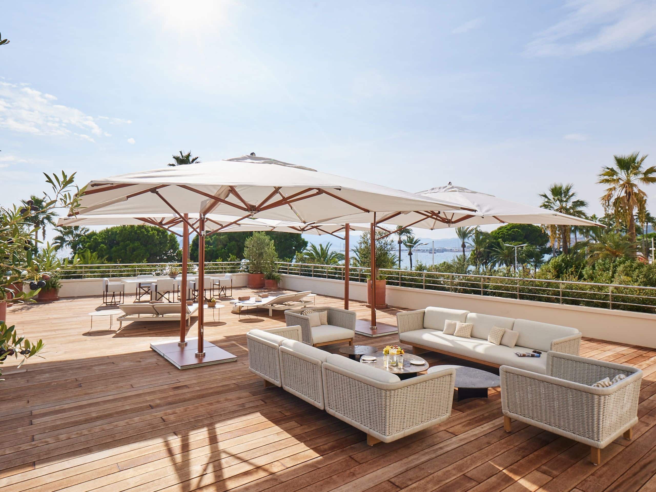 Hôtel Martinez Terrasse Suite Des Oliviers Global View Set Up