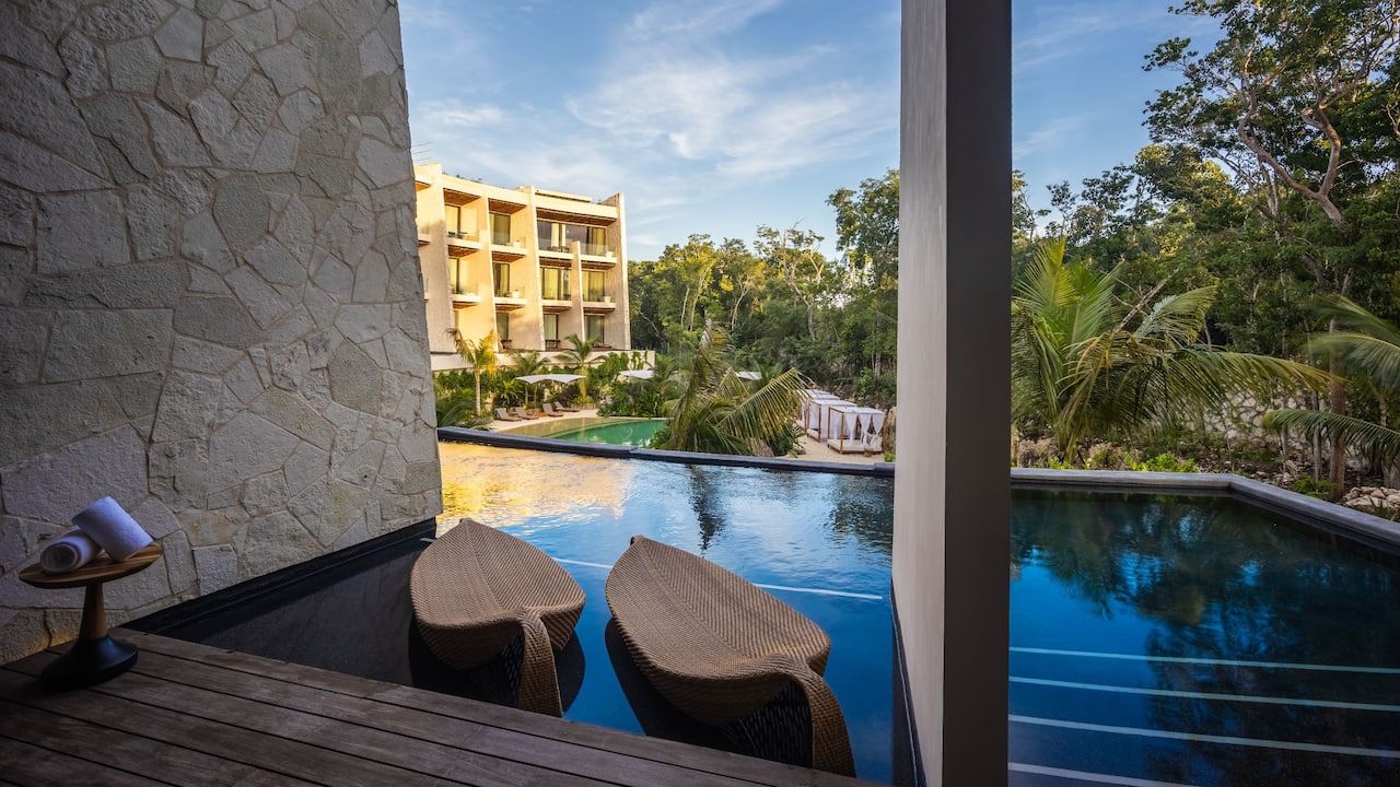 Preferred Club Master Suite Swim Out Terrace