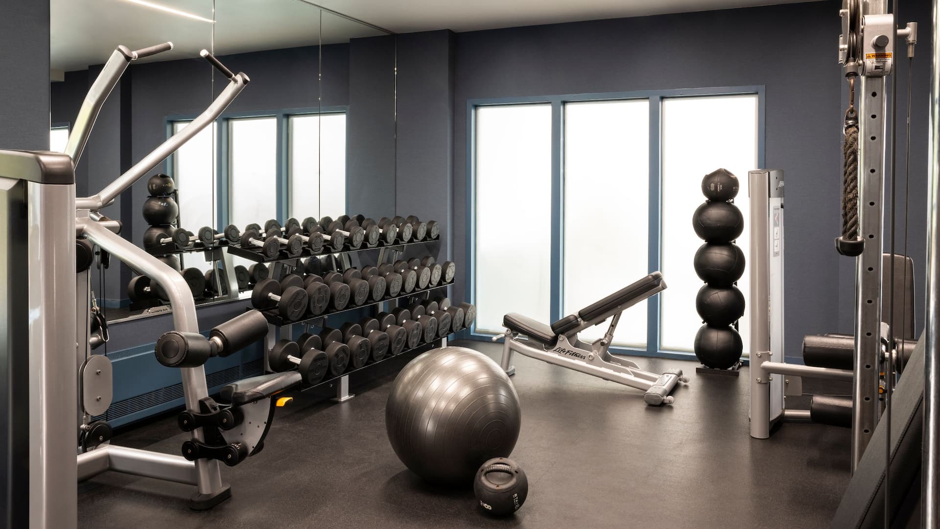 Hyatt Regency Greenwich Gym Equipment