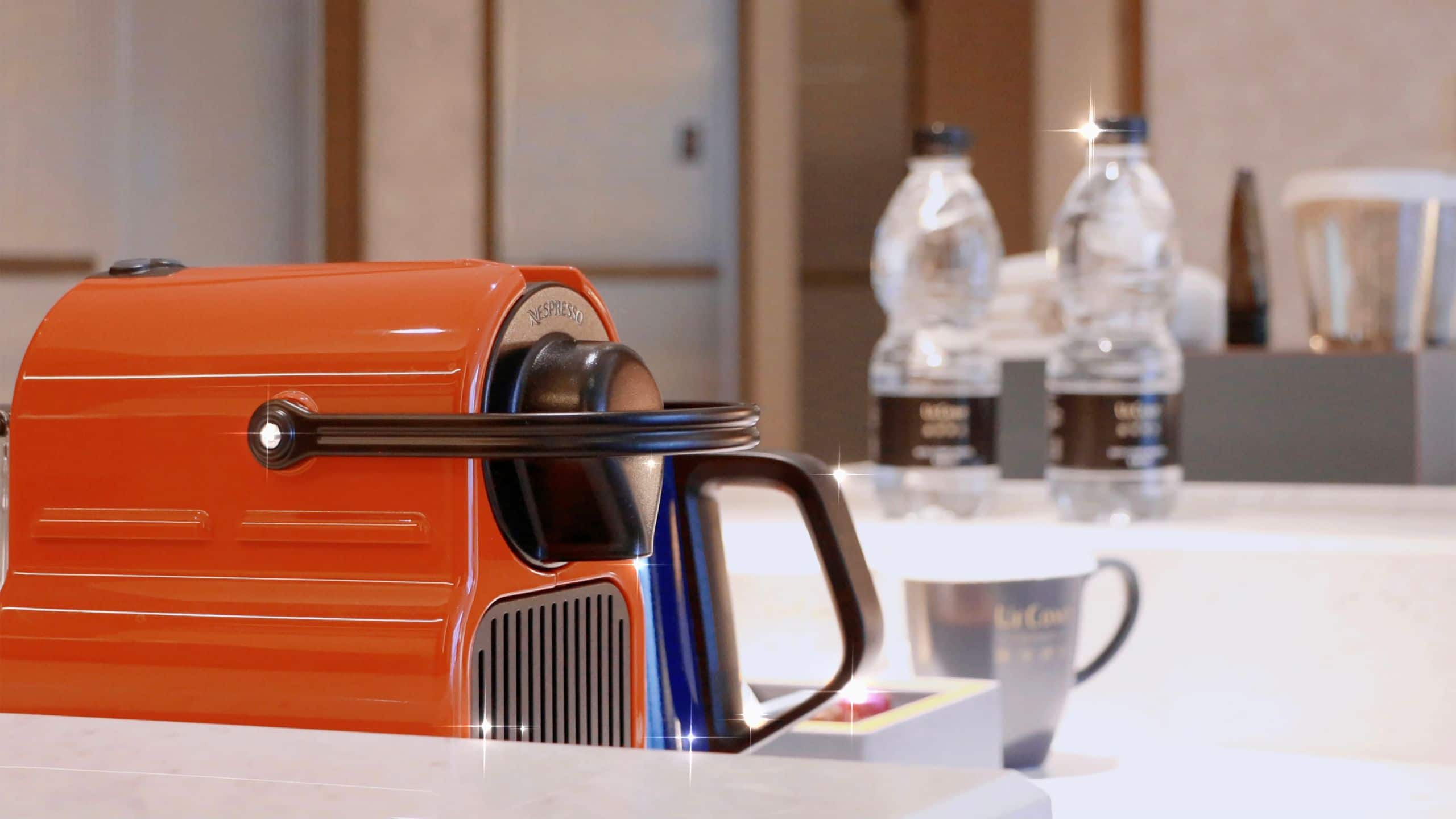 3 of 3 UrCove Shenzhen Luohu Room Capsule Coffee Machine