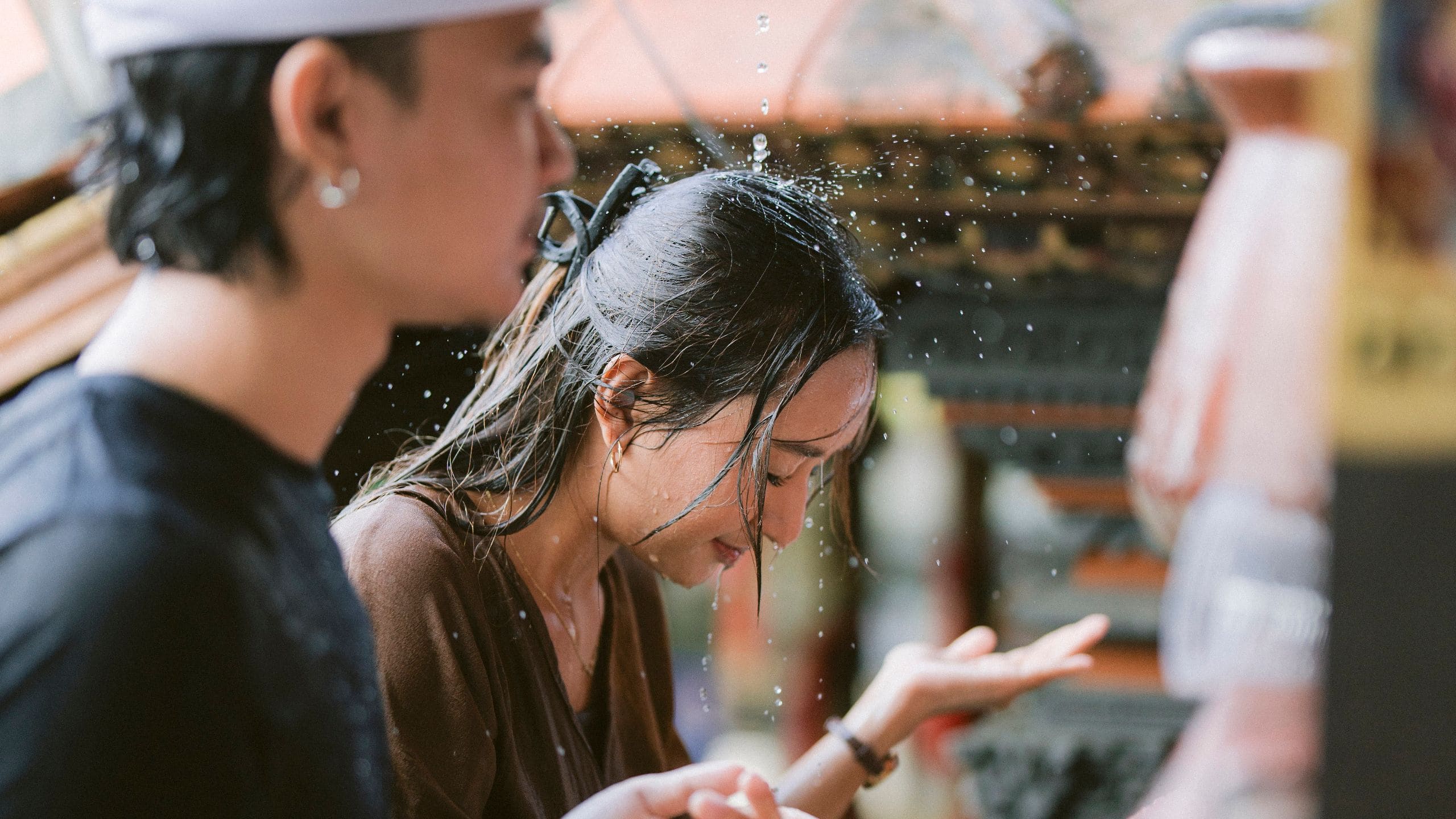 Alila Ubud Melukat Couple Water Pouring