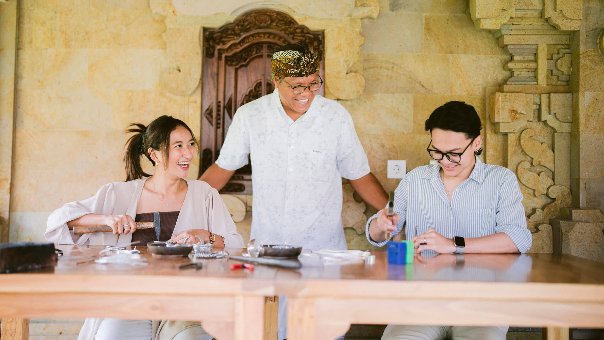 Alila Ubud Silversmith Class Guide Teaching Smile
