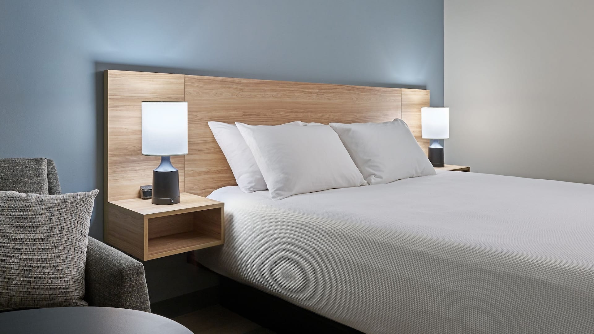 Hyatt Studios King Studio Suite Bed