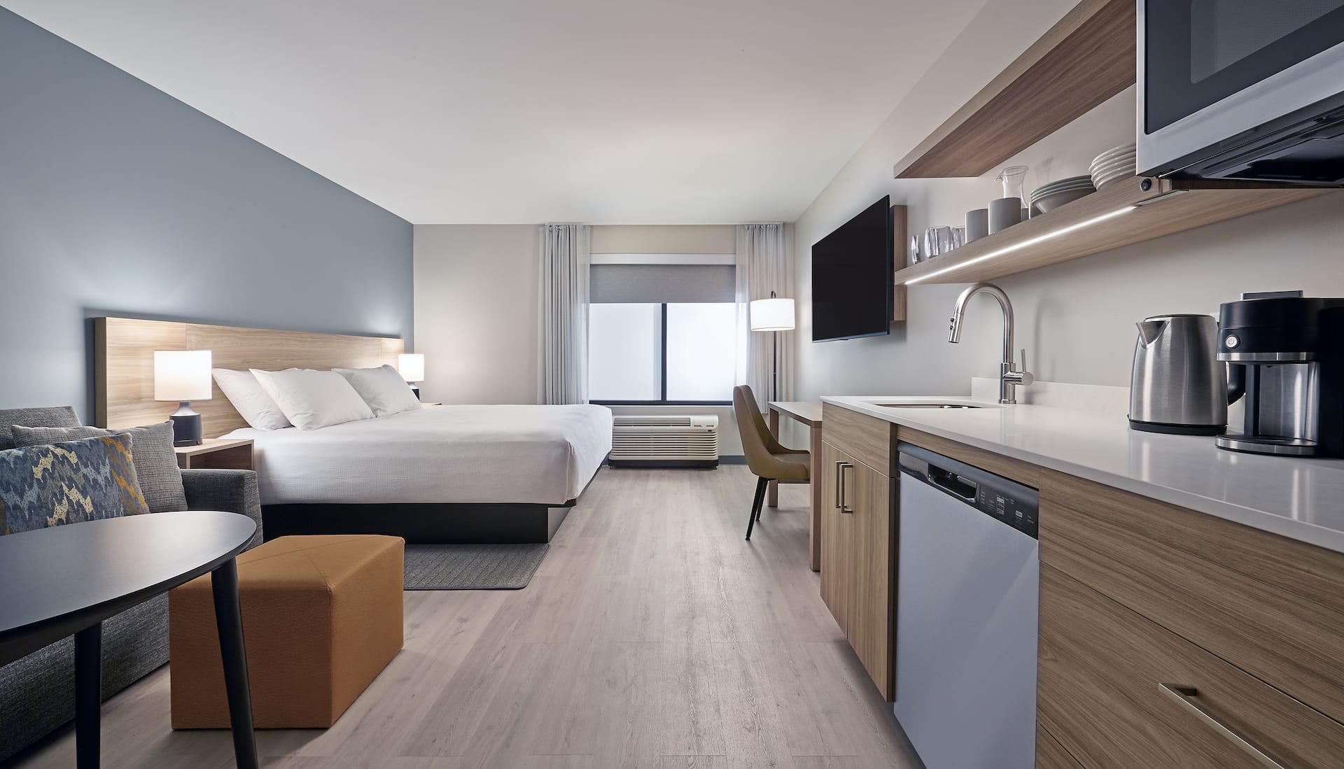 Hyatt Studios King Studio Suite Full Room