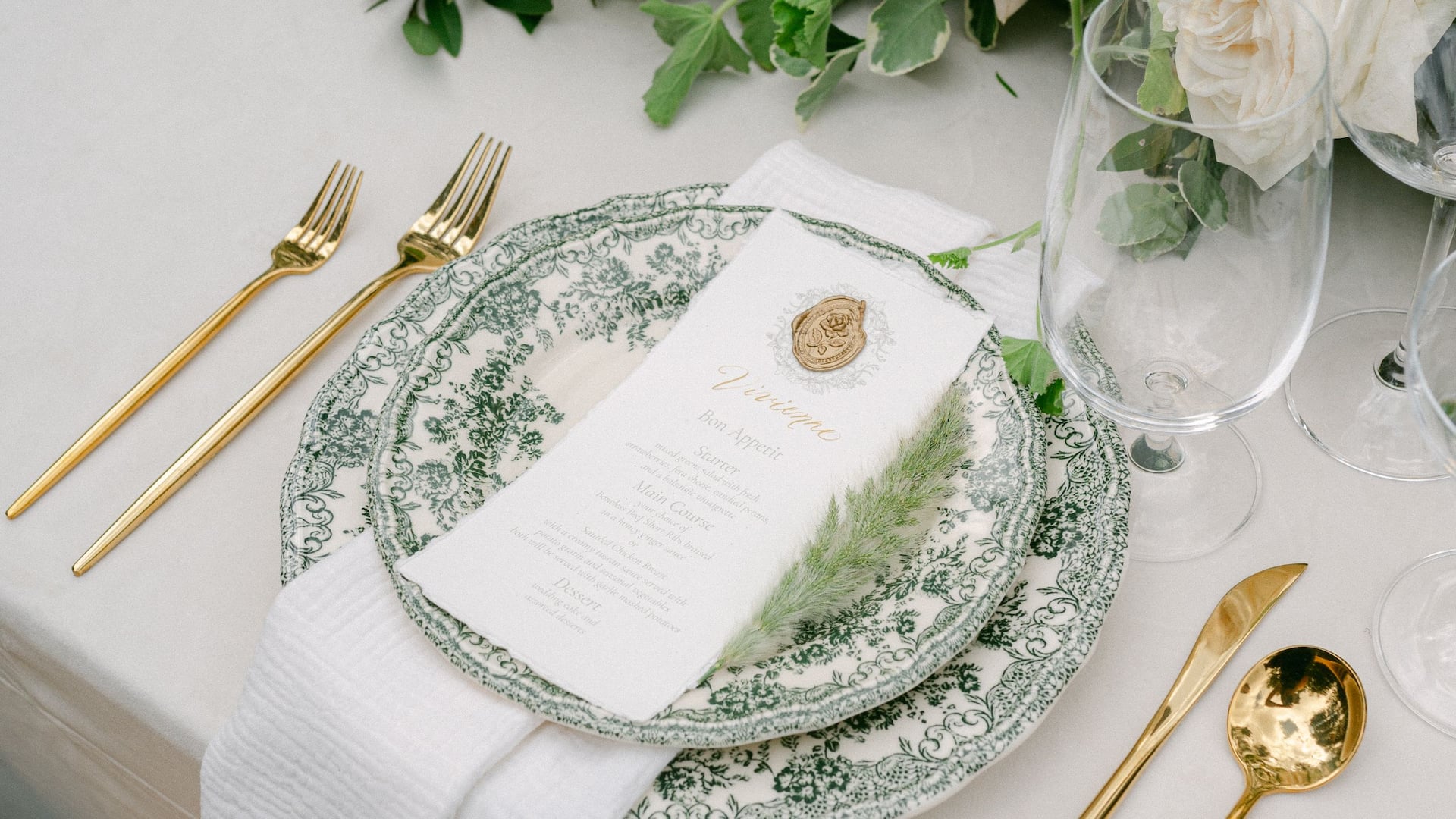 Hyatt Regency Lake Tahoe Resort, Spa and Casino Wedding Table Setting