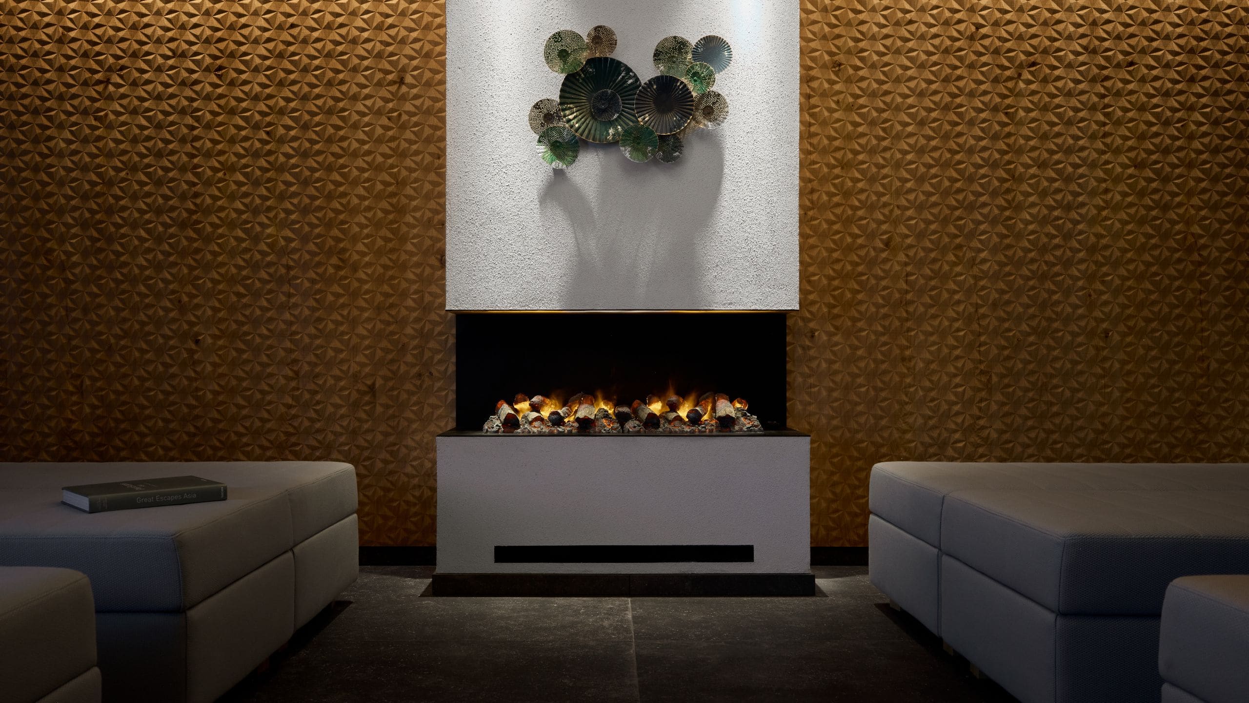 me and all hotel flims Lobby With The Fireplace