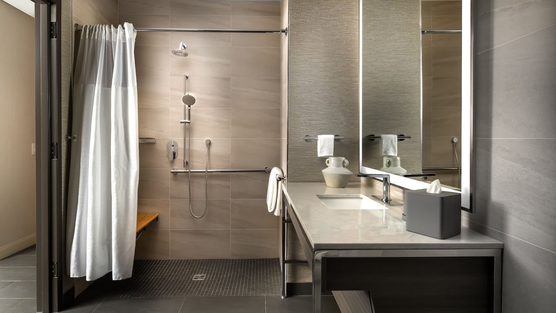 2 of 2 Grand Hyatt Deer Valley Accessible King Bathroom Shower