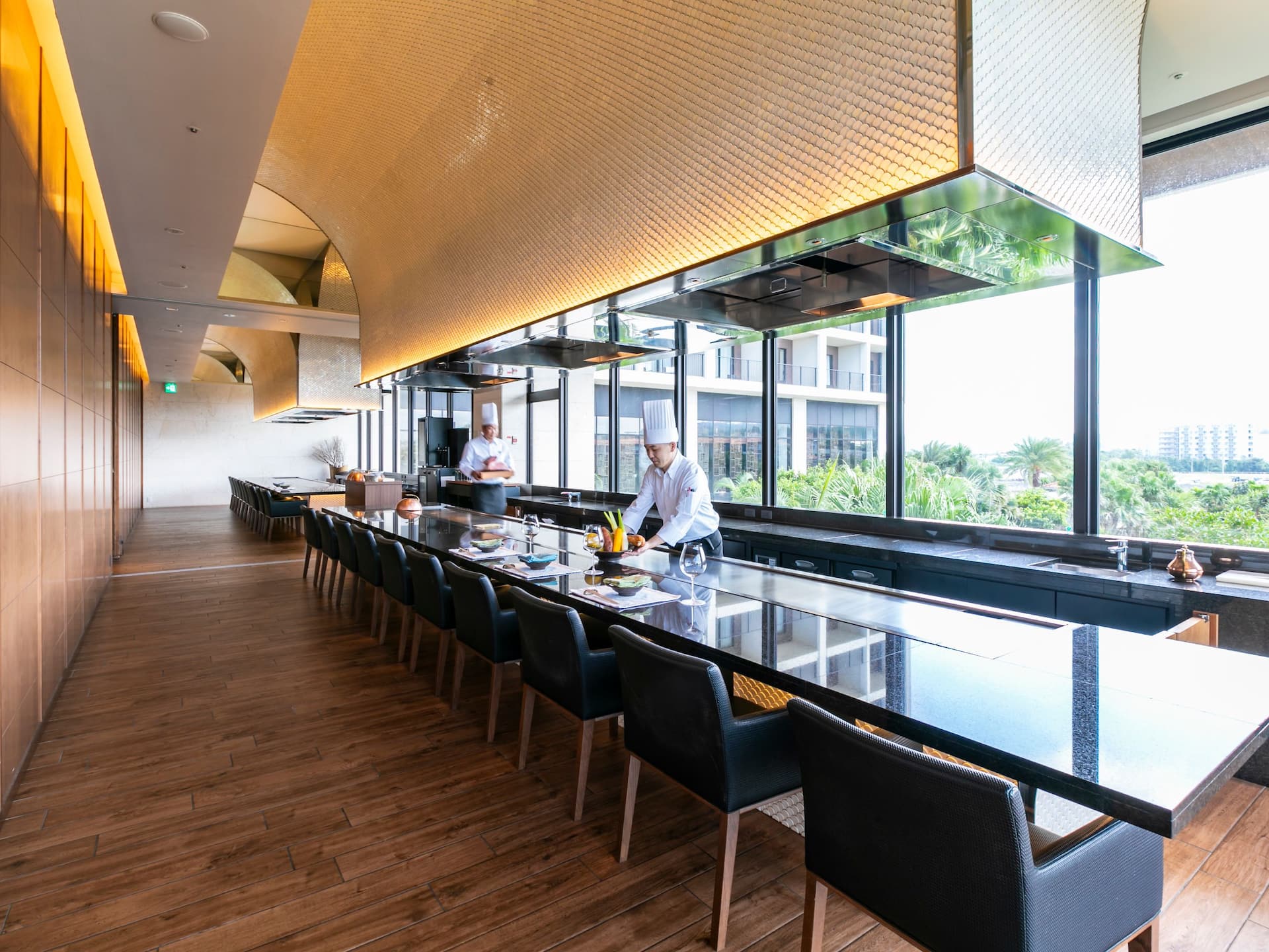 Hyatt Regency Seragaki Island, Okinawa Shirakachi Teppanyaki Chef