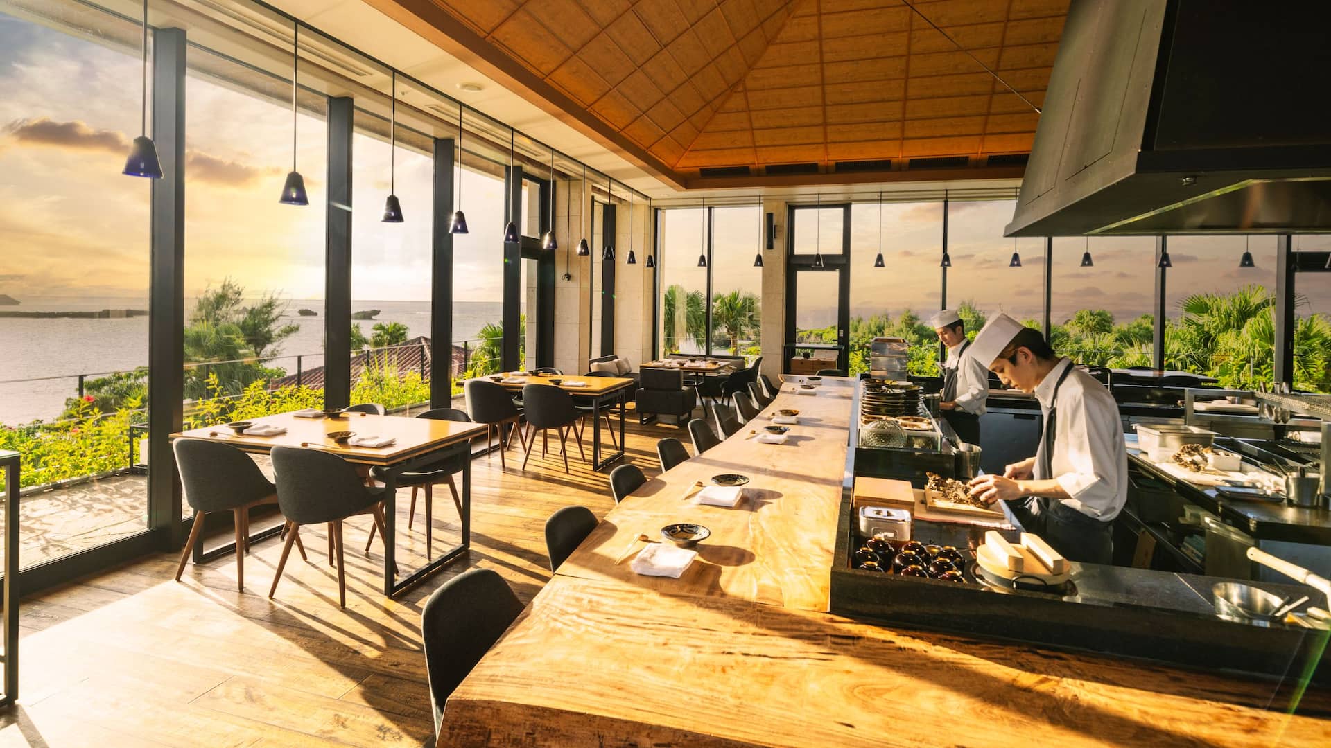 Hyatt Regency Seragaki Island, Okinawa Shirakachi Robat Sunset View
