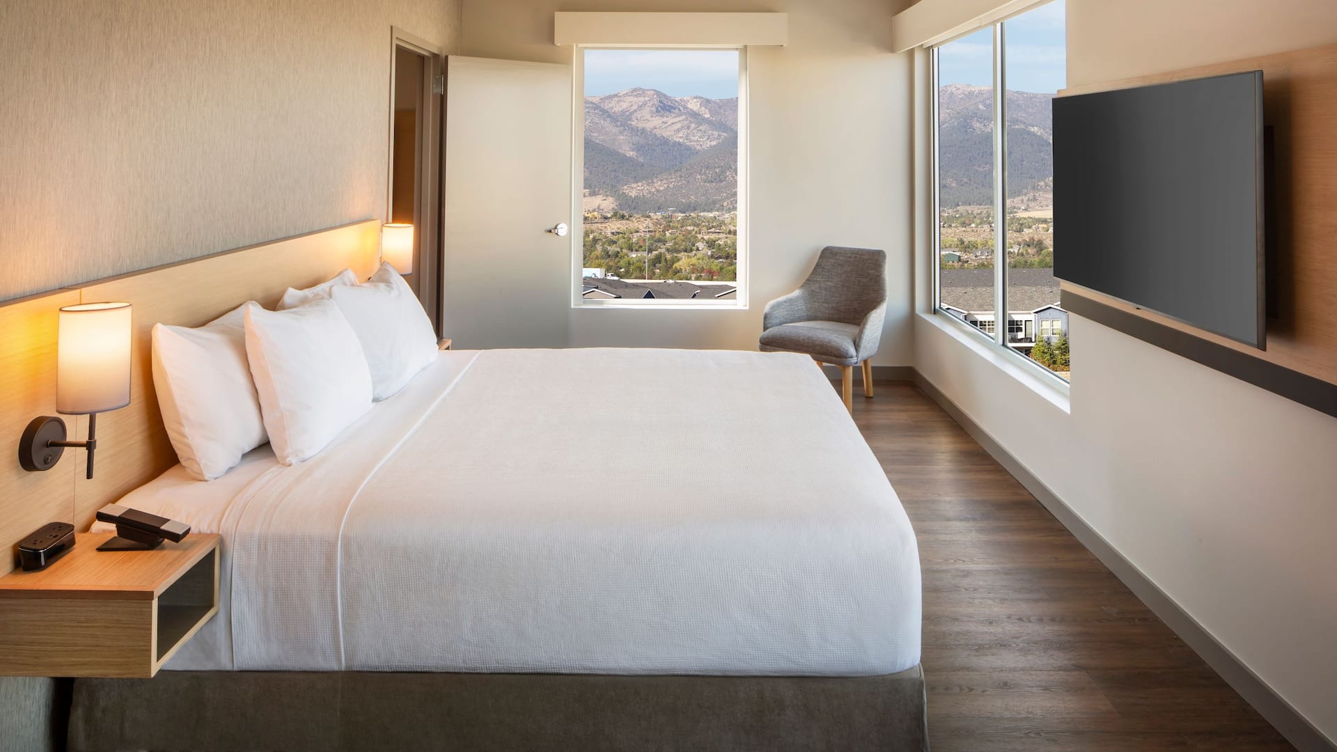Hyatt Place South Reno King Suite Bedroom With View