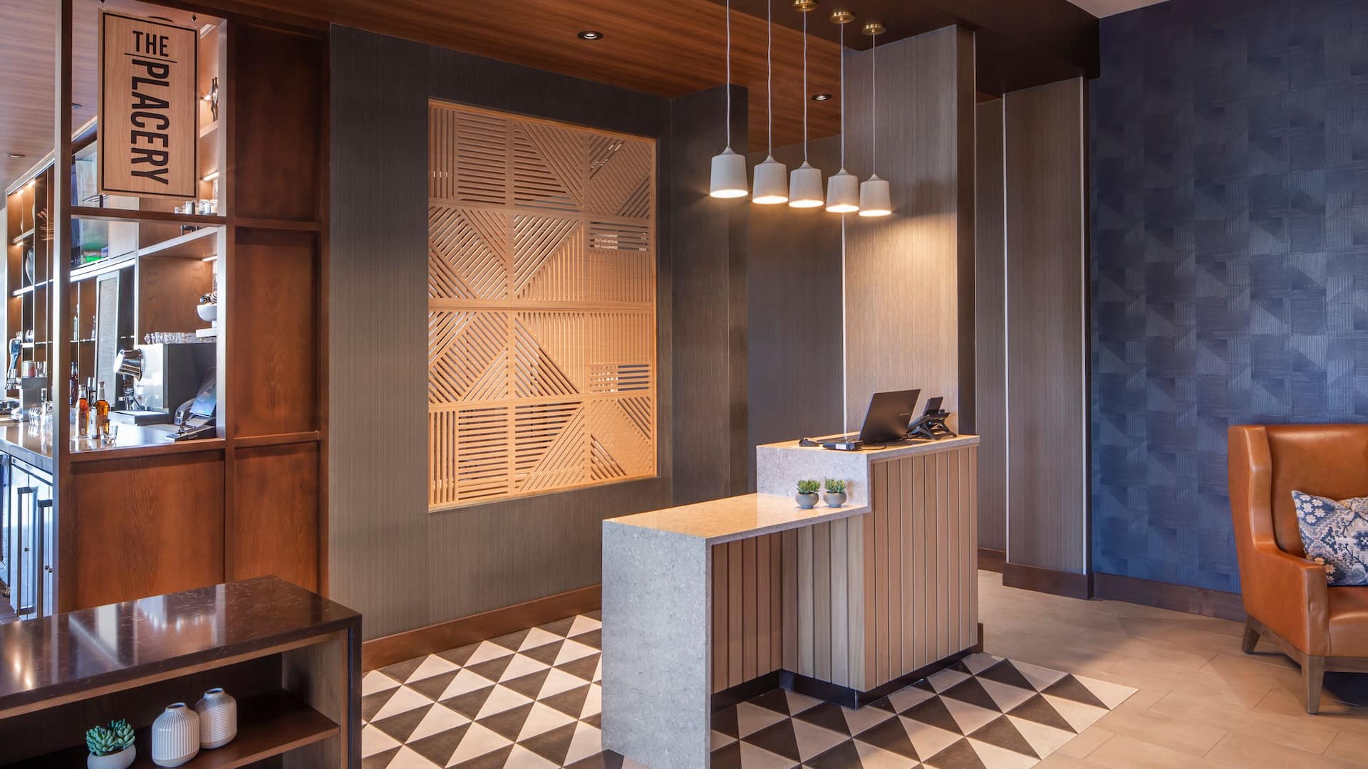 Hyatt Place South Reno Front Desk