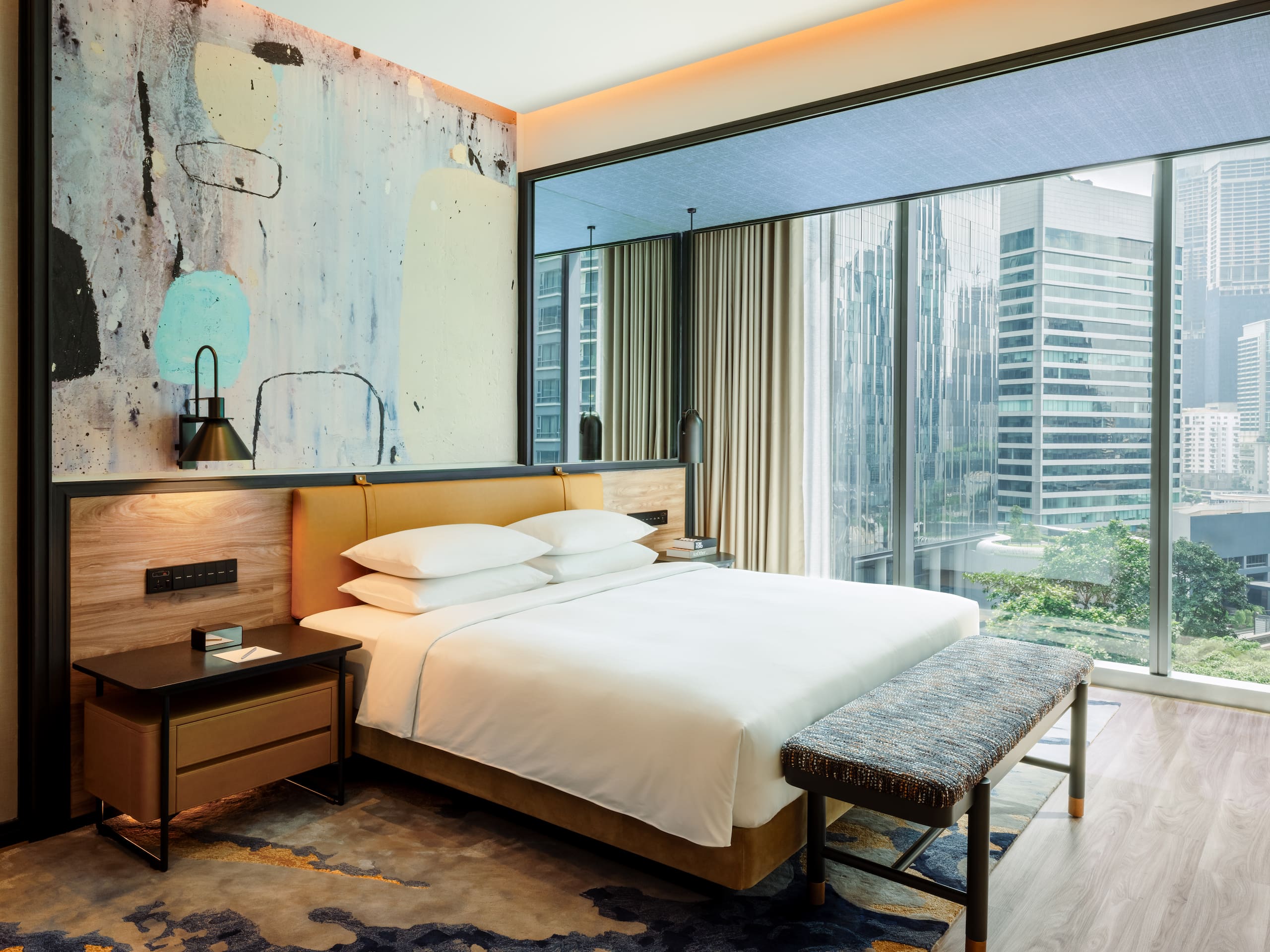 1 из 4 Hyatt Centric City Centre Kuala Lumpur King Bed Premium Guest Bedroom