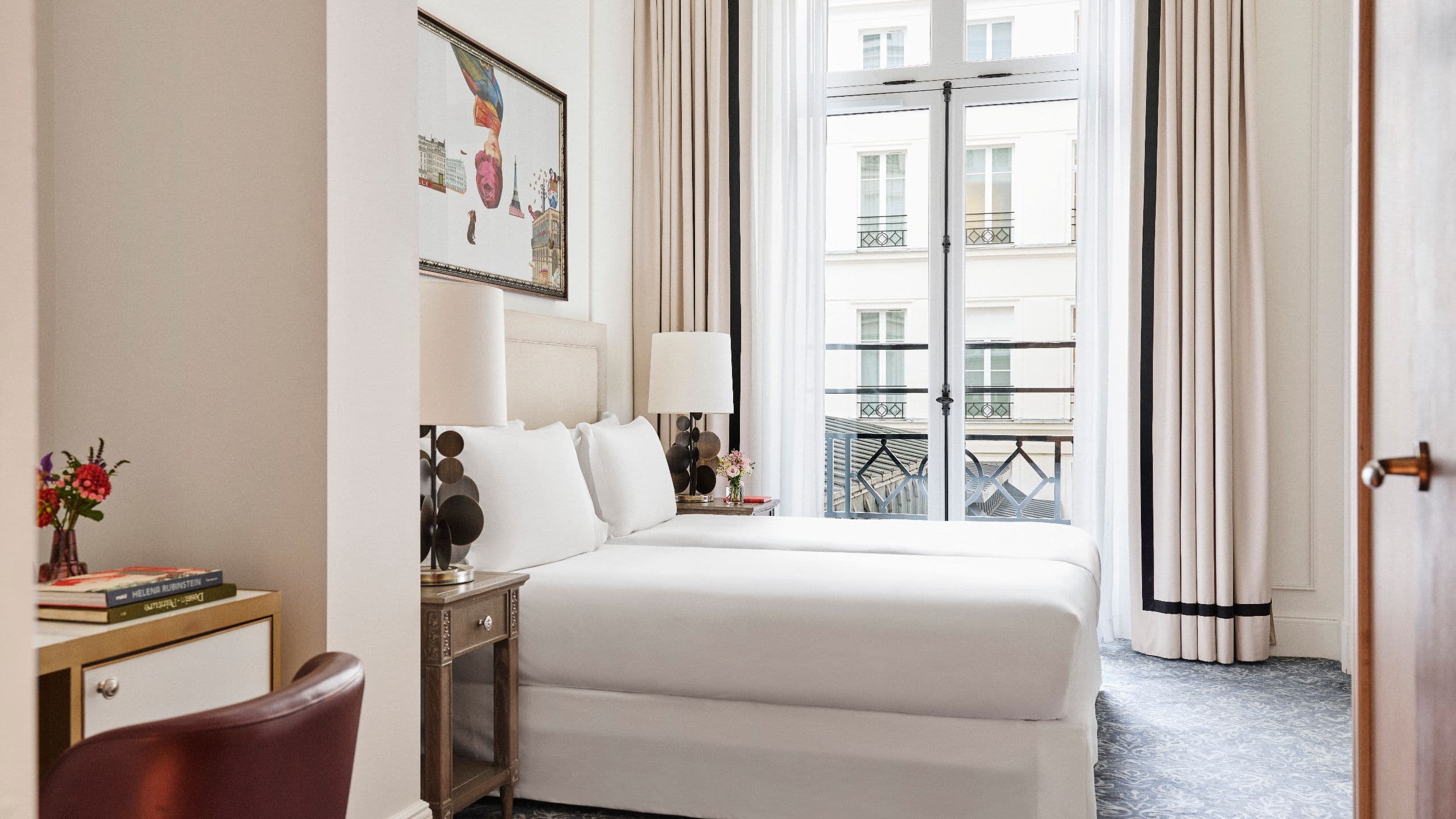 第 4，共 5 Hôtel du Louvre Twin Bed Bedroom