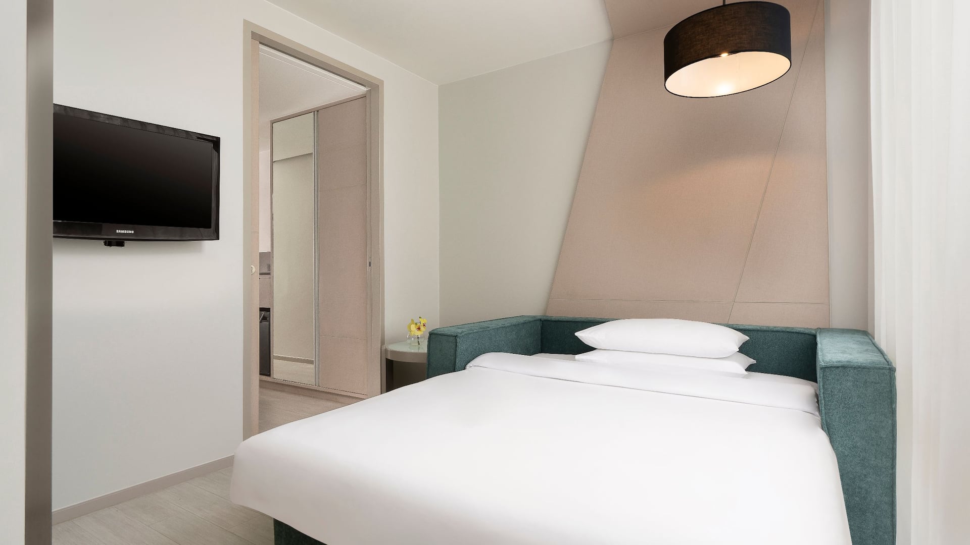 Hyatt Place Bangkok Sukhumvit 1 Studio Extra Bed