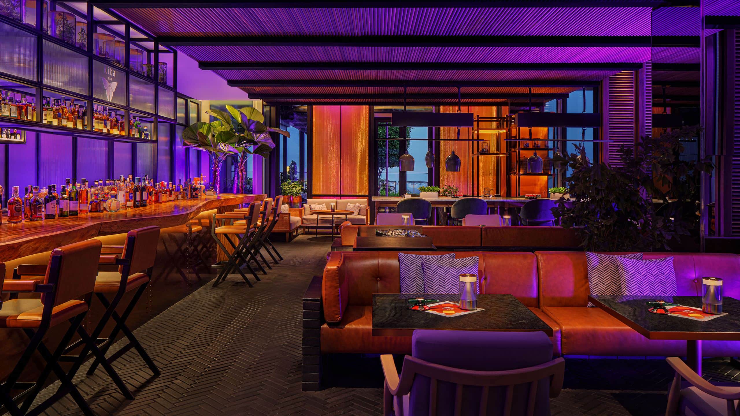 Park Hyatt Jakarta Kita Bar Indoor