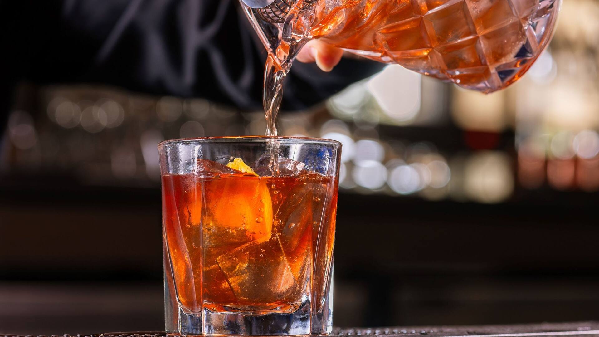 Hyatt Regency Schaumburg, Chicago Gallaghers Bar Old Fashioned