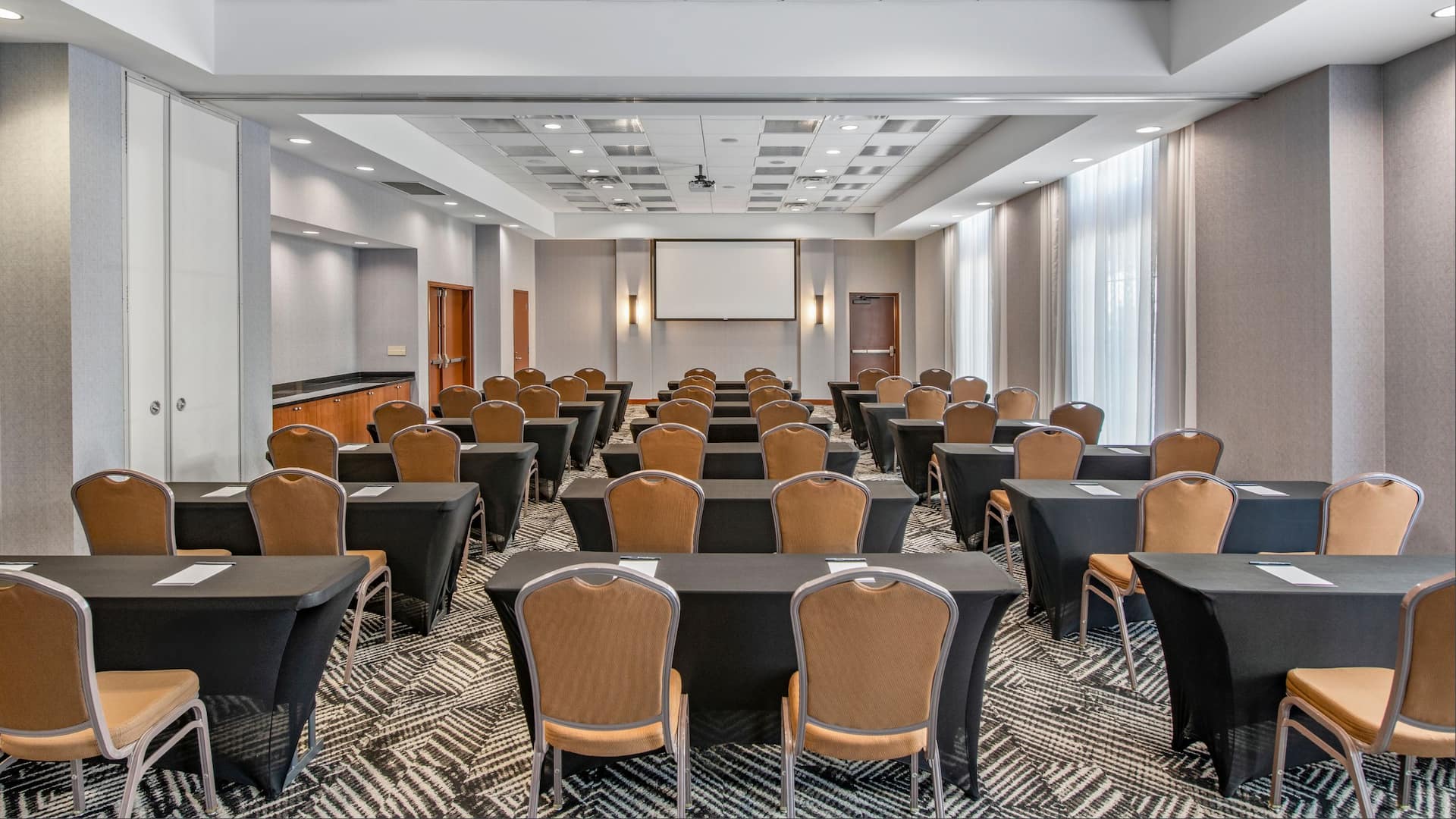 Hyatt Place Meeting Classroom Detail
