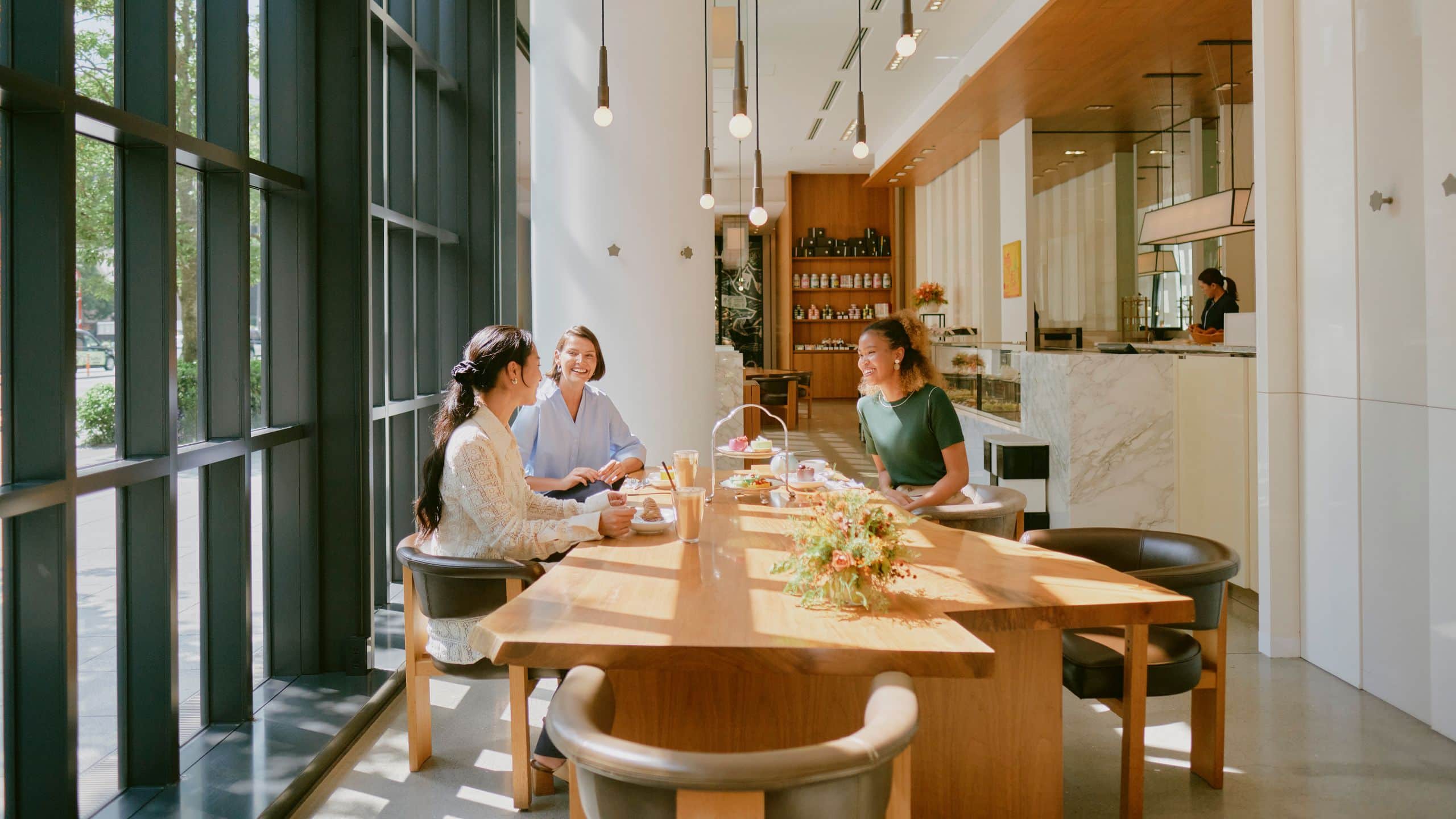 Andaz Tokyo Toranomon Hills Pastry Shop Teatime With Models