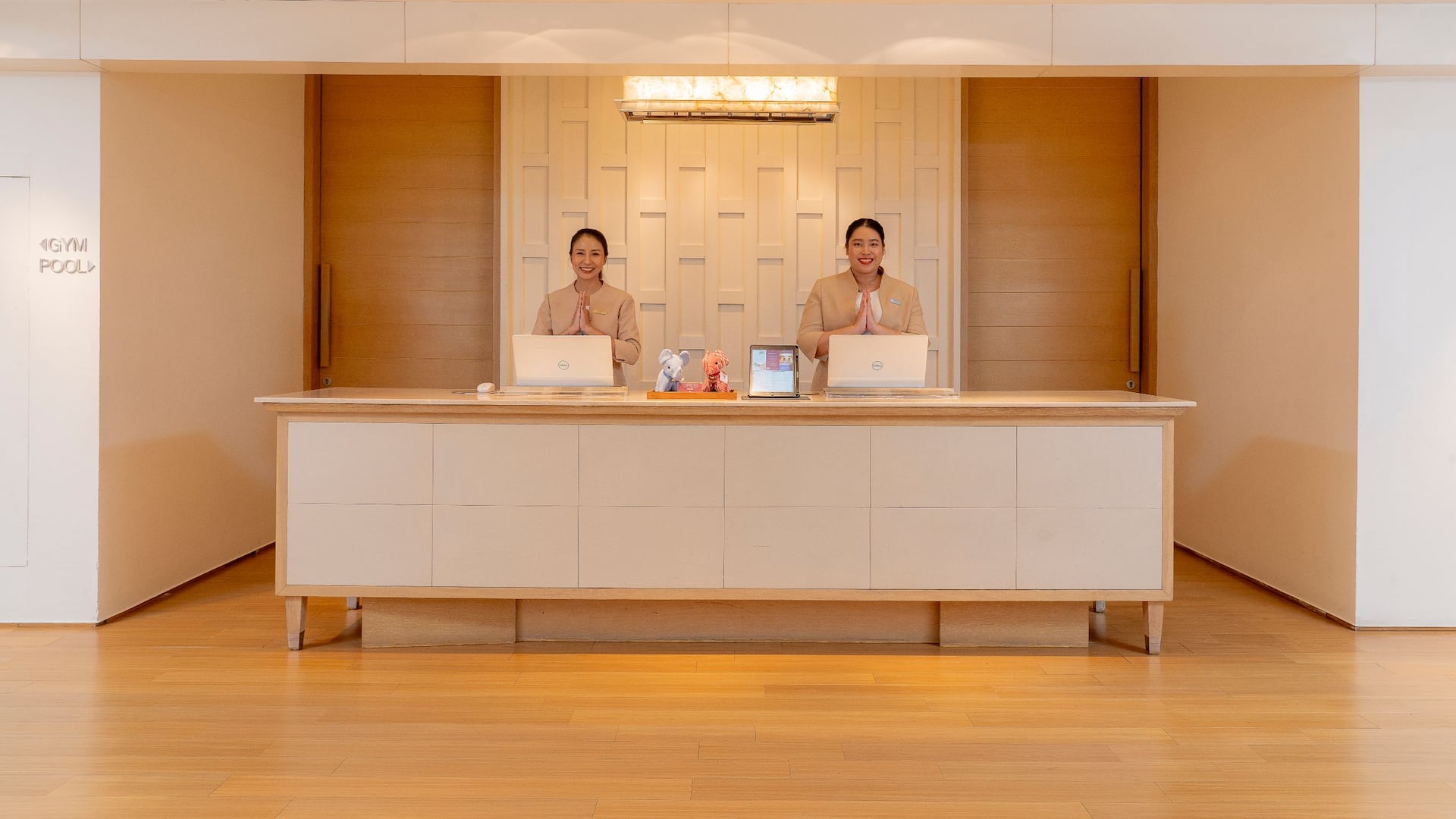 Grand Hyatt Erawan Bangkok Isawan Spa Reception