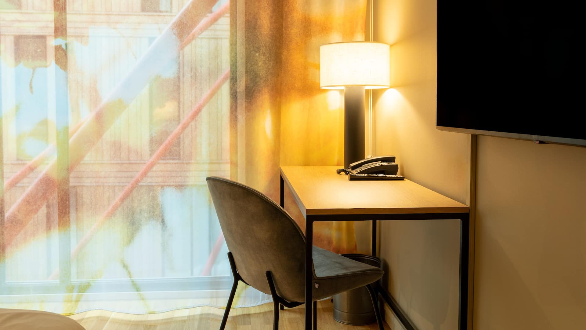 Hotel G Gothenburg Double Bed Desk