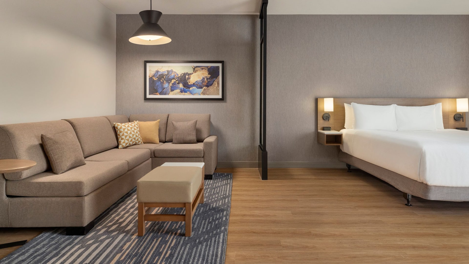 Hyatt Place Windsor Guest Room Sitting Area