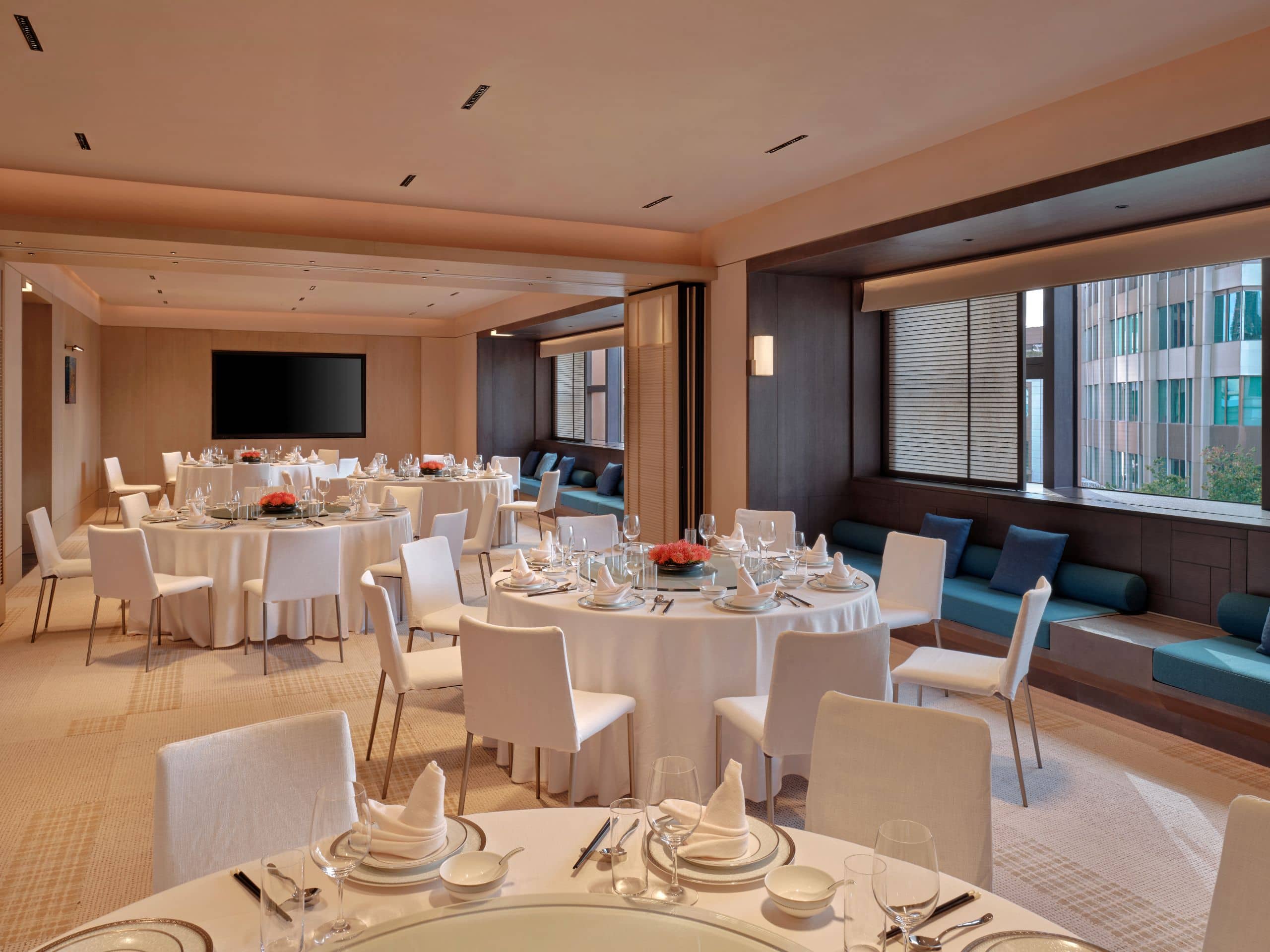Alila Shanghai Meeting Room Round Table Setup