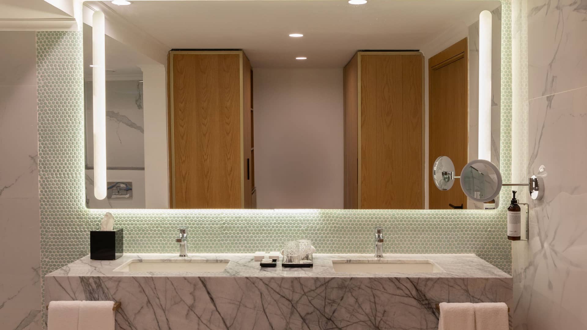 5/6 Hyatt Regency Nairobi Westlands Two Bedroom Vanity