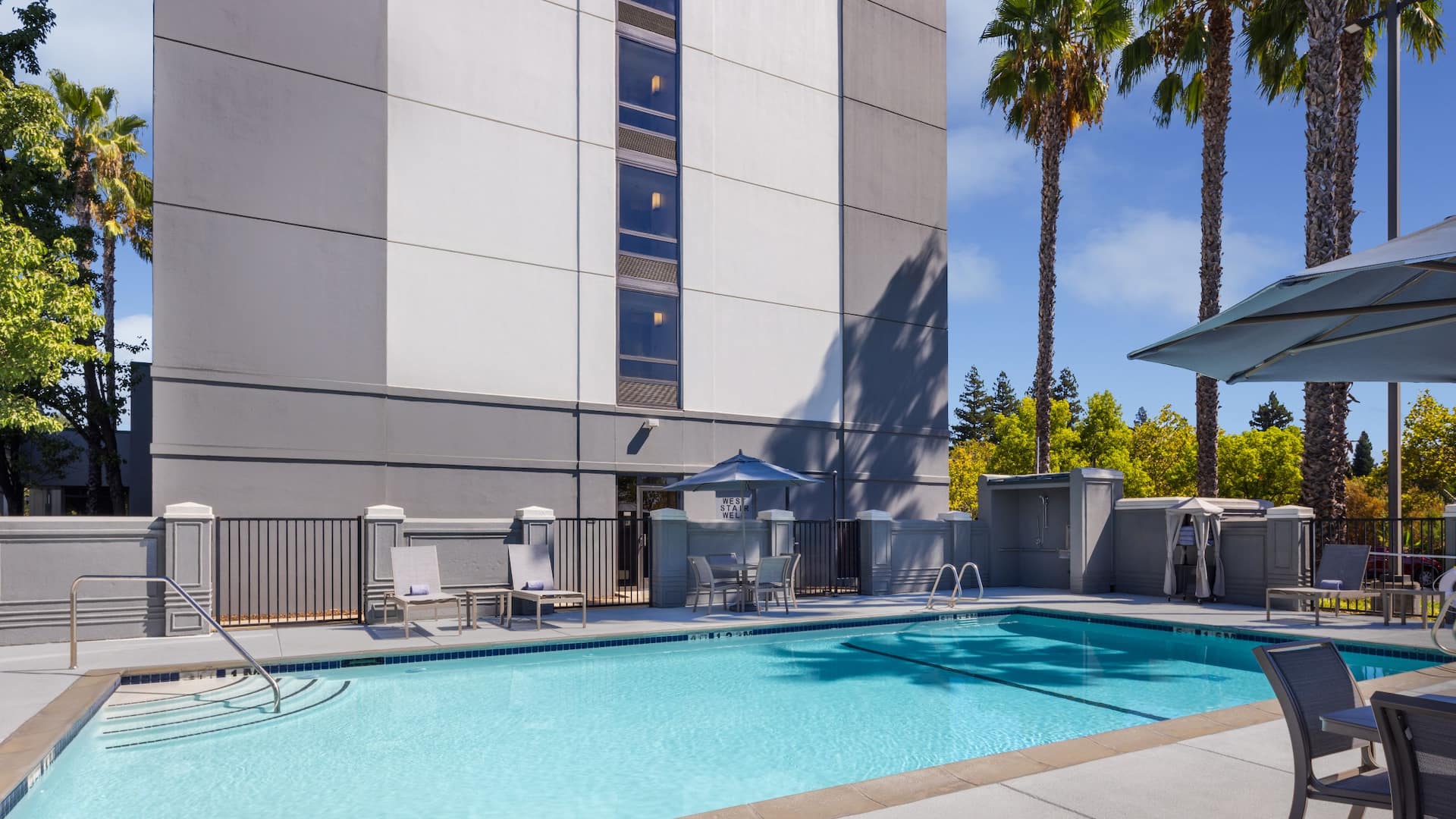 Hyatt Place Sacramento/Rancho Cordova Pool