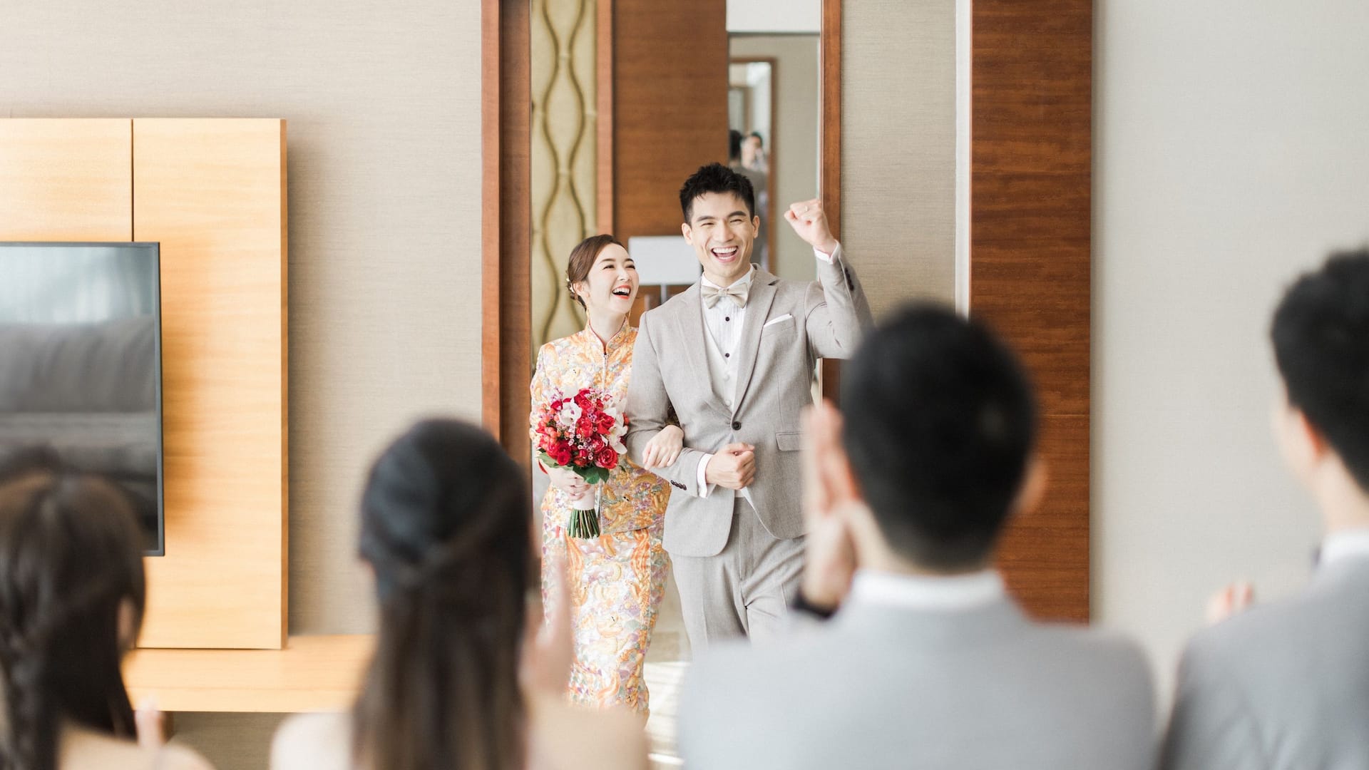 Hyatt Regency Hong Kong, Tsim Sha Tsui Wedding Suite Livingroom Groomsmen