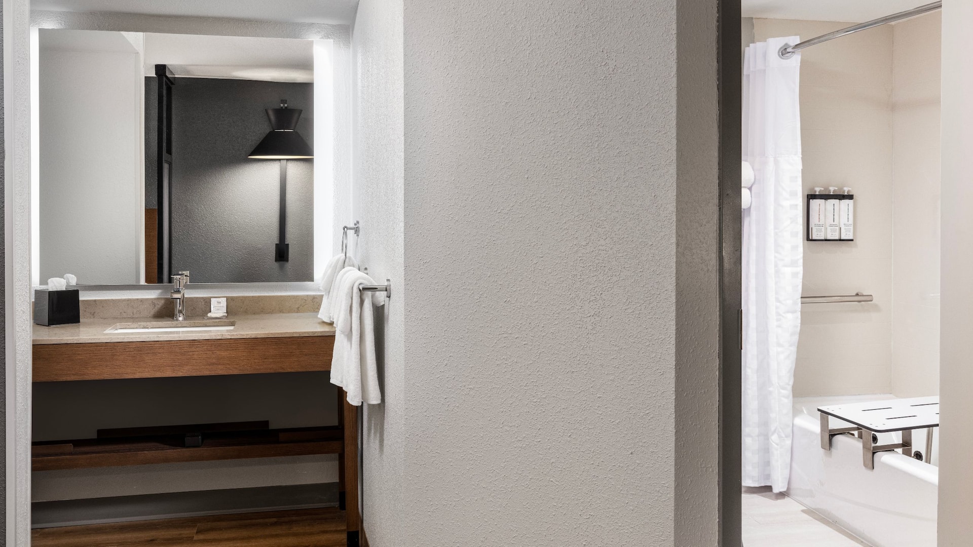 3 of 3 Hyatt Place Orlando Airport Accessible Bathroom Tub