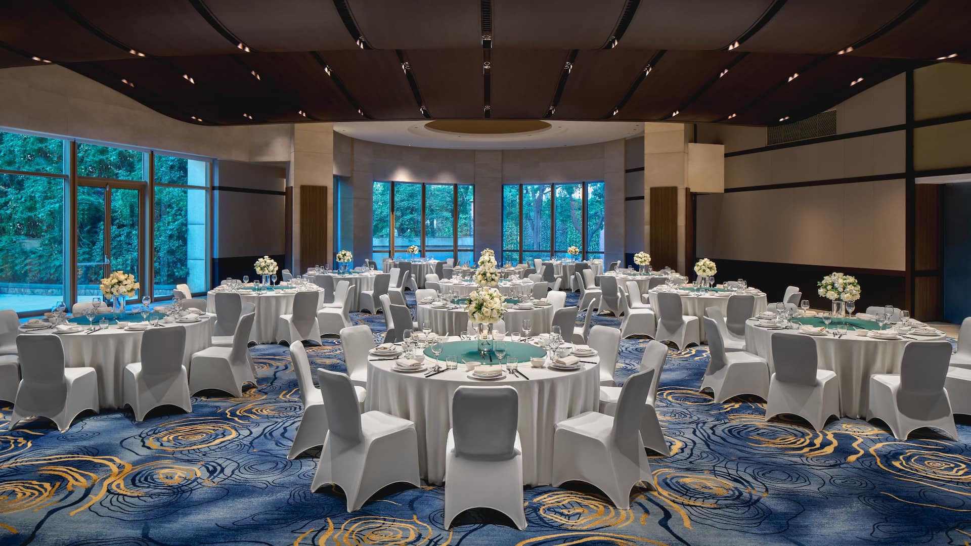 1 of 1 Hyatt on the Bund, Shanghai Bund Ballroom Round Table