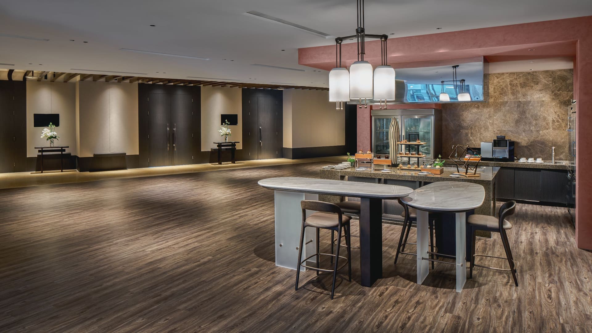 Hyatt on the Bund, Shanghai 2f Ballroom Foyer