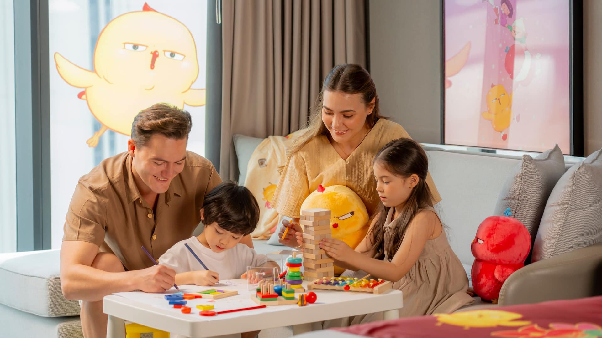 3 of 4 Hyatt Regency Bangkok Sukhumvit Warbie Yama Living Room