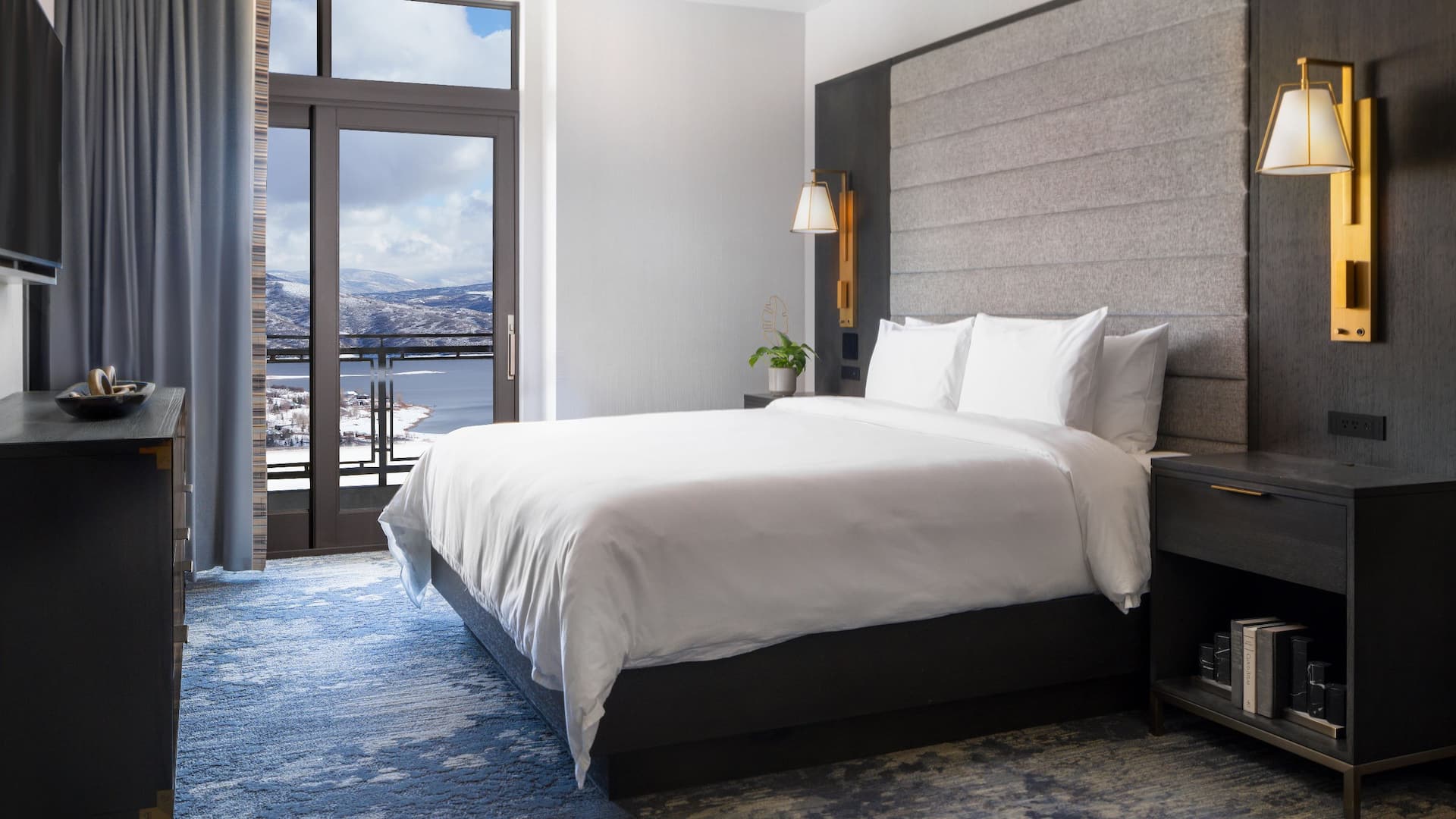 Grand Hyatt Deer Valley Grand Suite Dual Balcony Bedroom Fall Mountain
