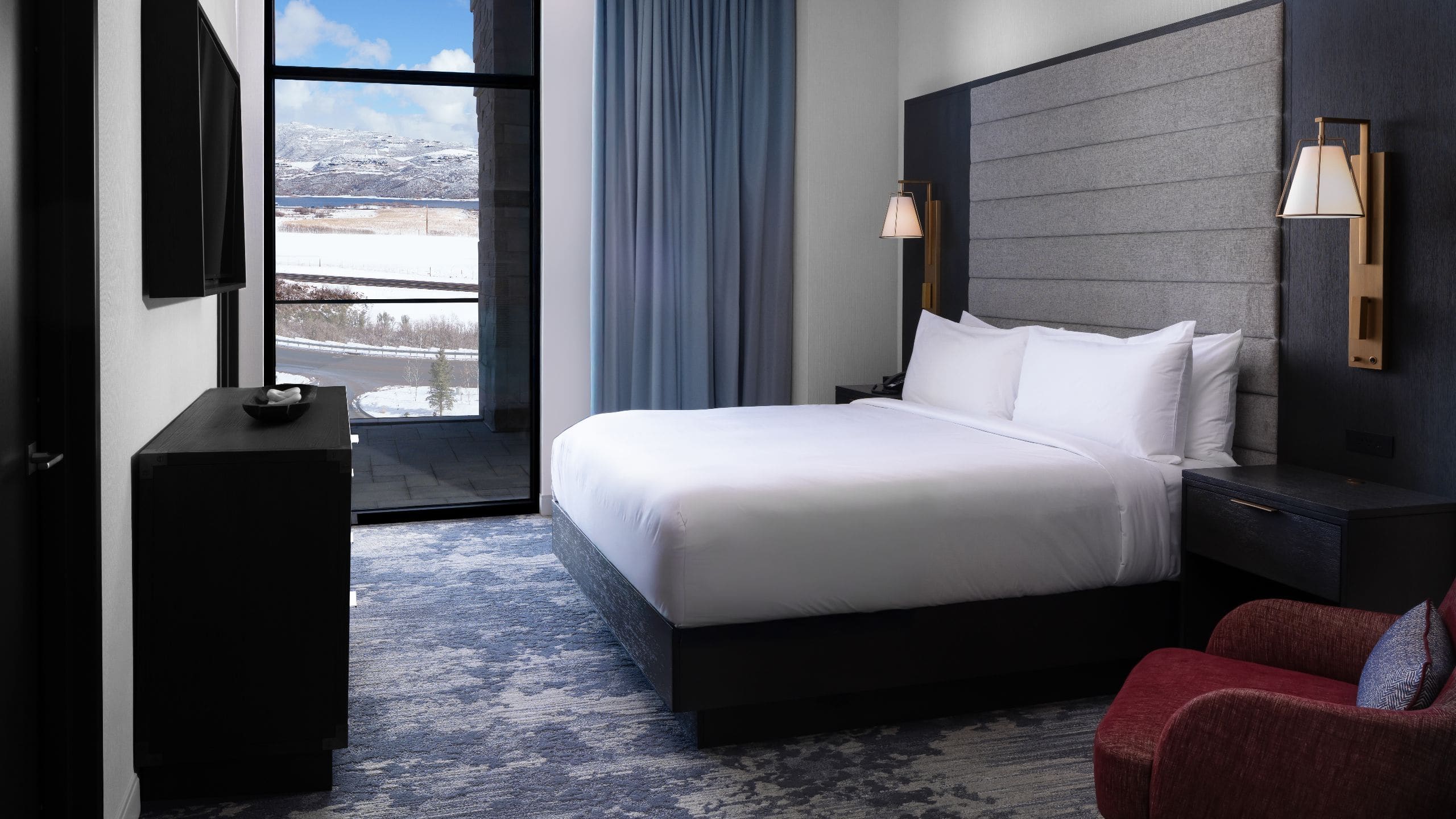 Grand Hyatt Deer Valley Premier Suite Bedroom
