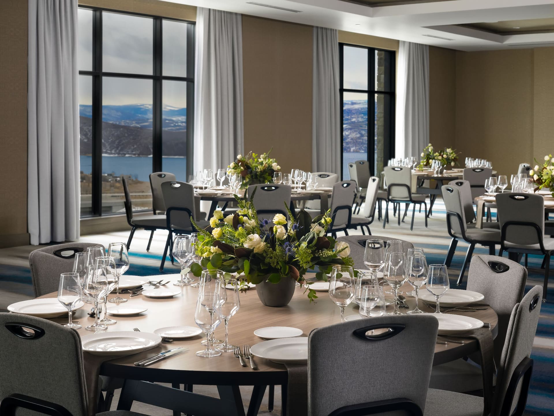 Grand Hyatt Deer Valley Banquet Setup In Empire