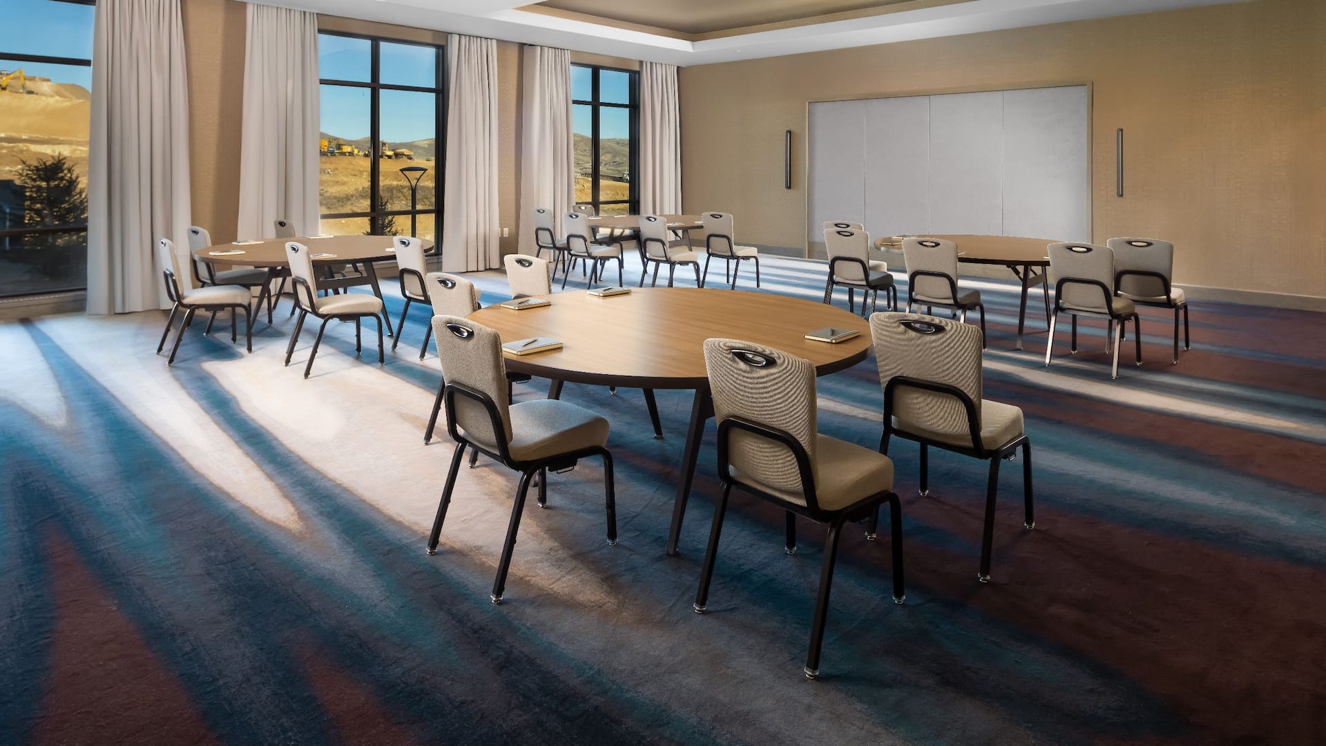 1 of 2 Grand Hyatt Deer Valley Park Peak Conference Room