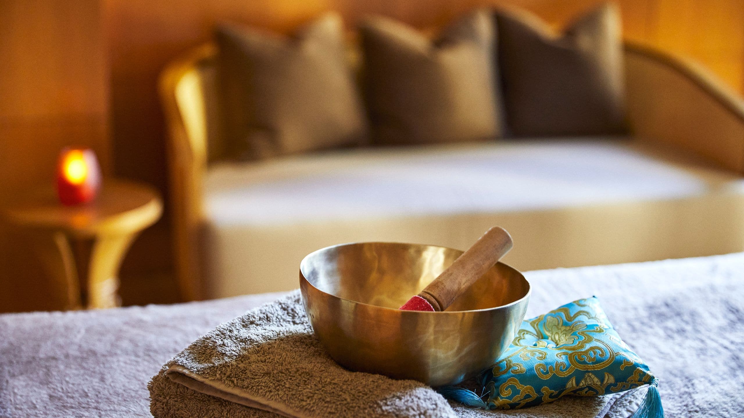 Park Hyatt London River Thames Spa Treatment Room Close View