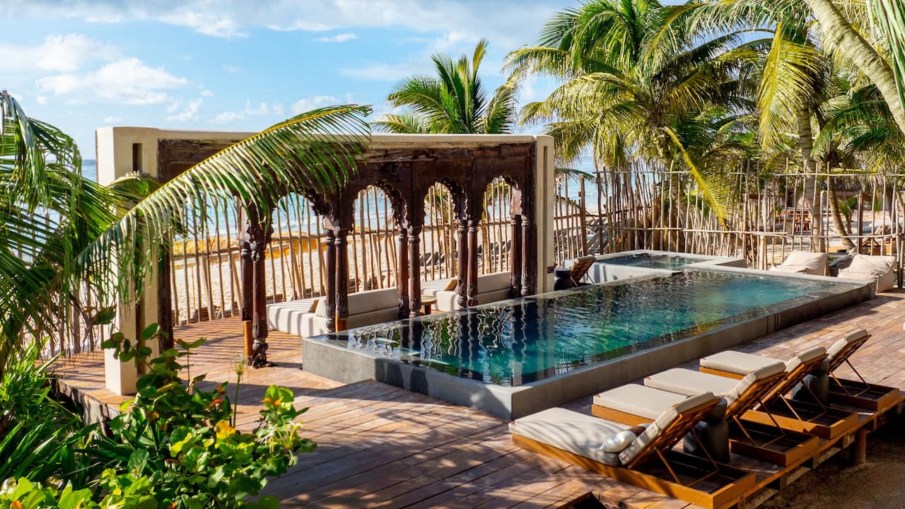 Casa Zamna Main Pool