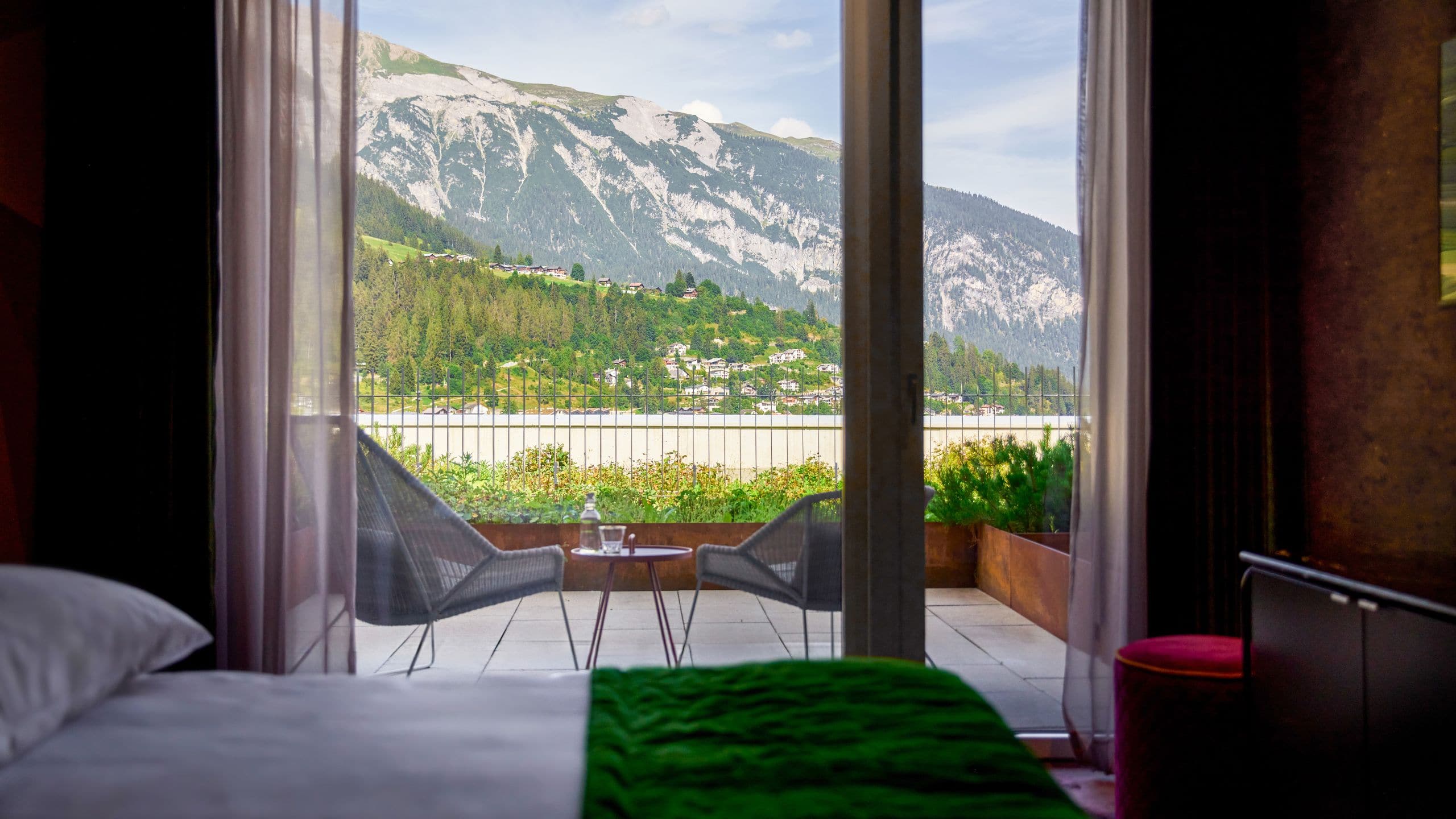 me and all hotel flims 1 King Bed Deluxe Valley View