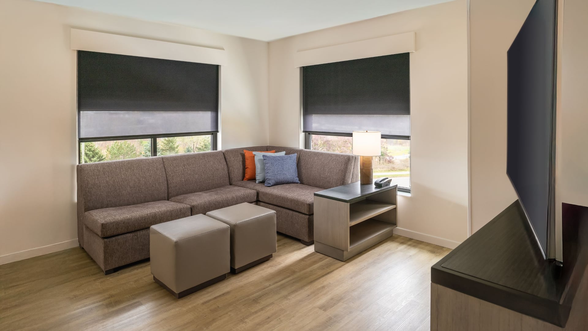 Hyatt House Auburn Hills / Detroit Suite Living Room