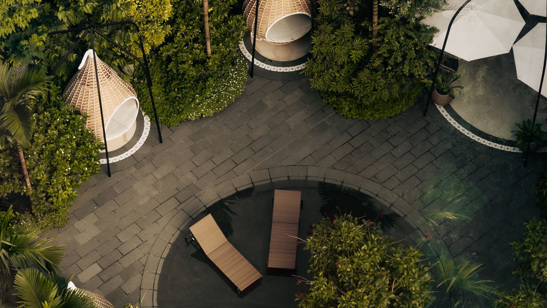 Grand Hyatt Singapore Oasis Pods Aerial View Pool