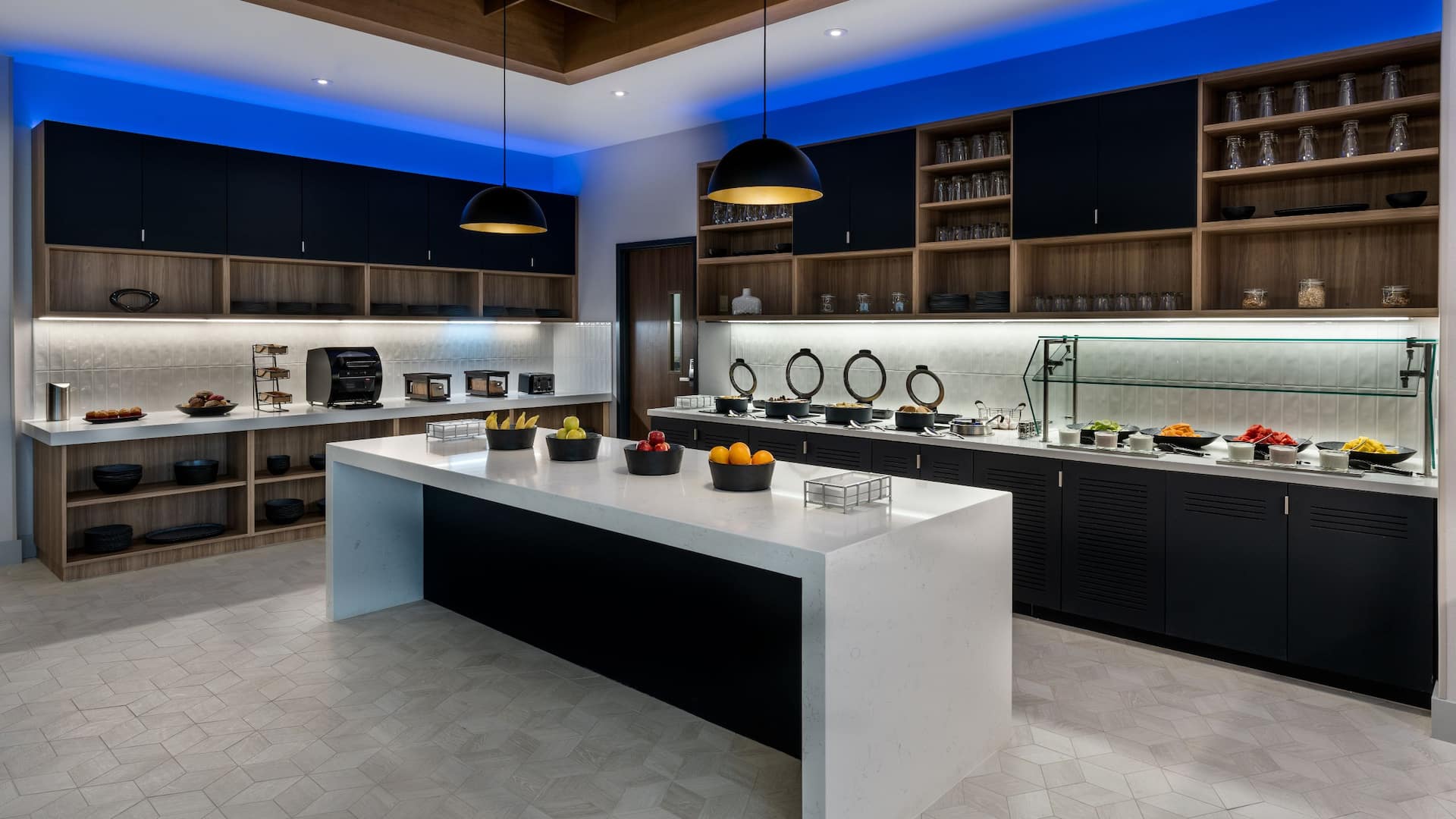 Hyatt Place Eagle Pass Breakfast Bar