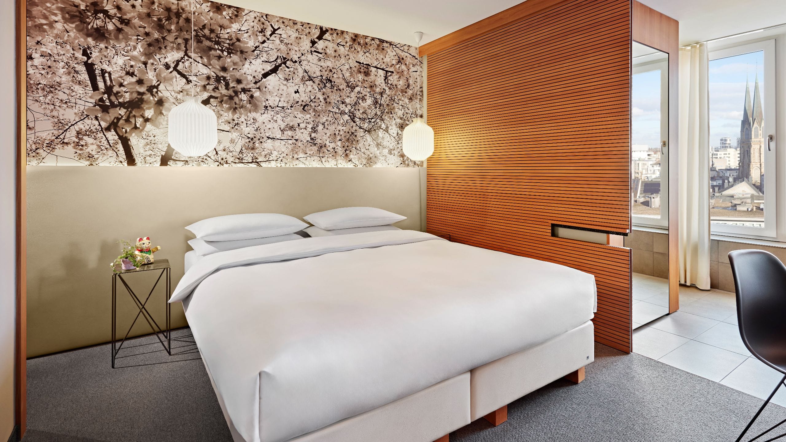 2 of 5 Me and All Hotel Dusseldorf One King Bed City View
